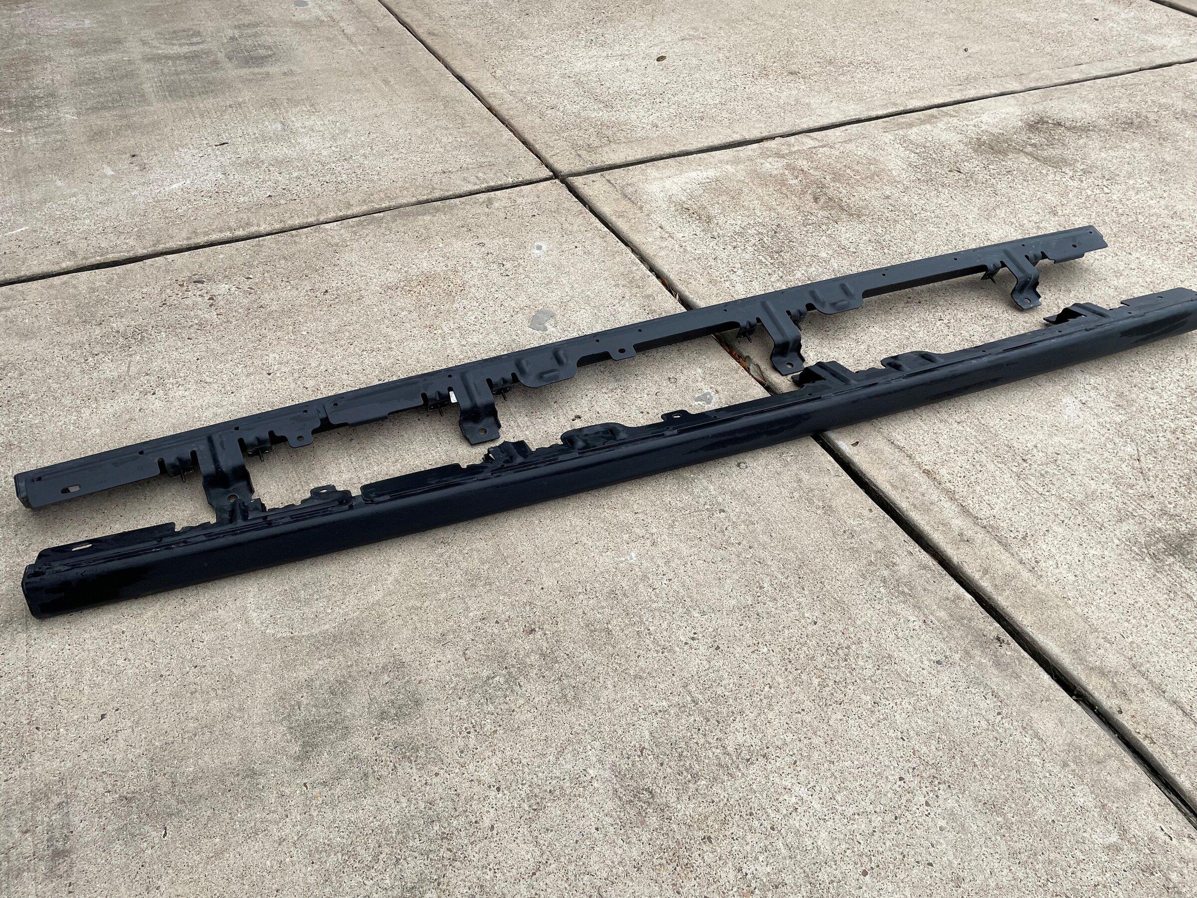 Jeep Gladiator Factory rock rails Rubicon/Mojave rock rails