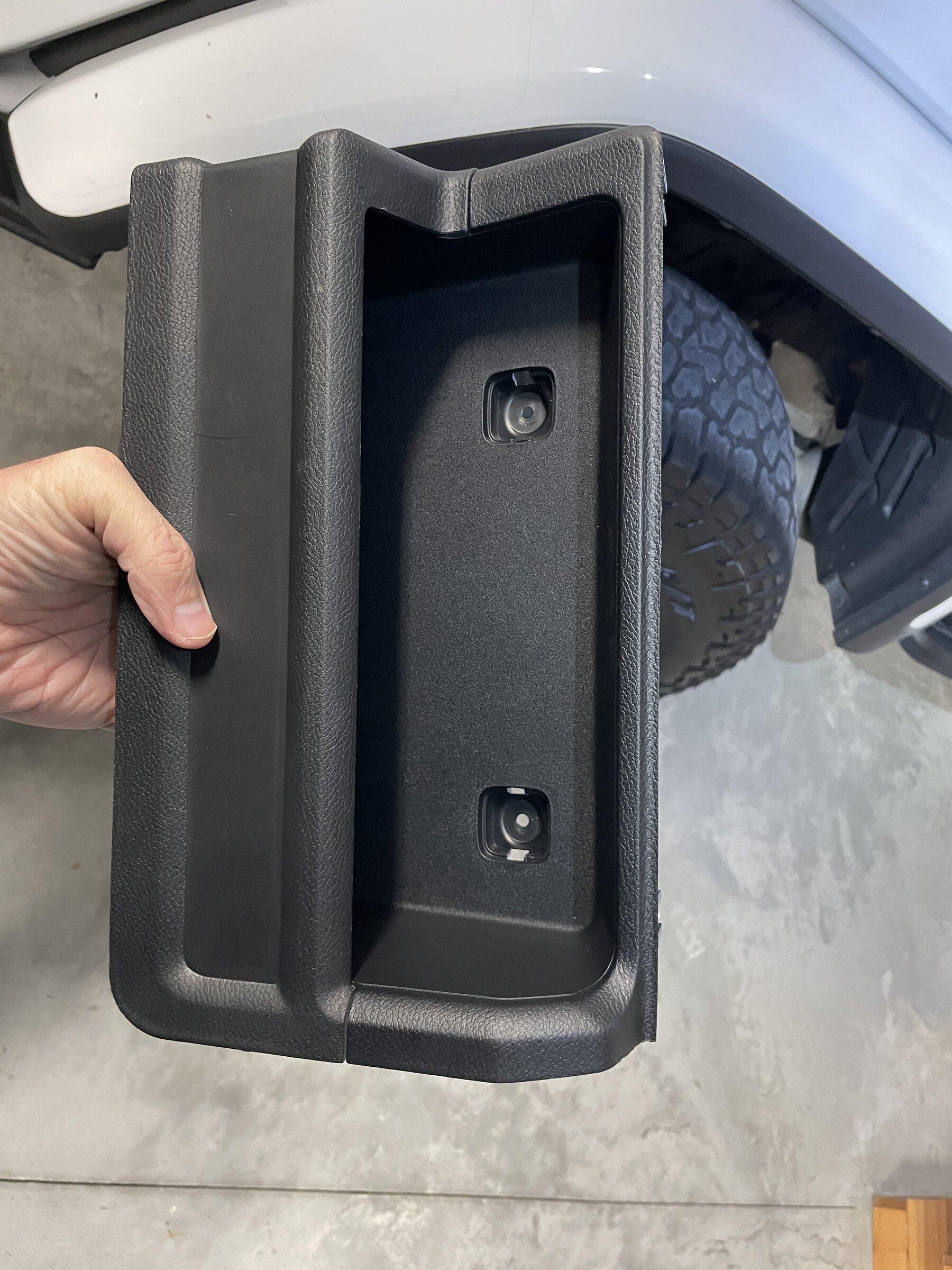 Jeep Gladiator Premium subwoofer upgrade. C1A3790B-76A9-4238-B93F-E9260E017EE2