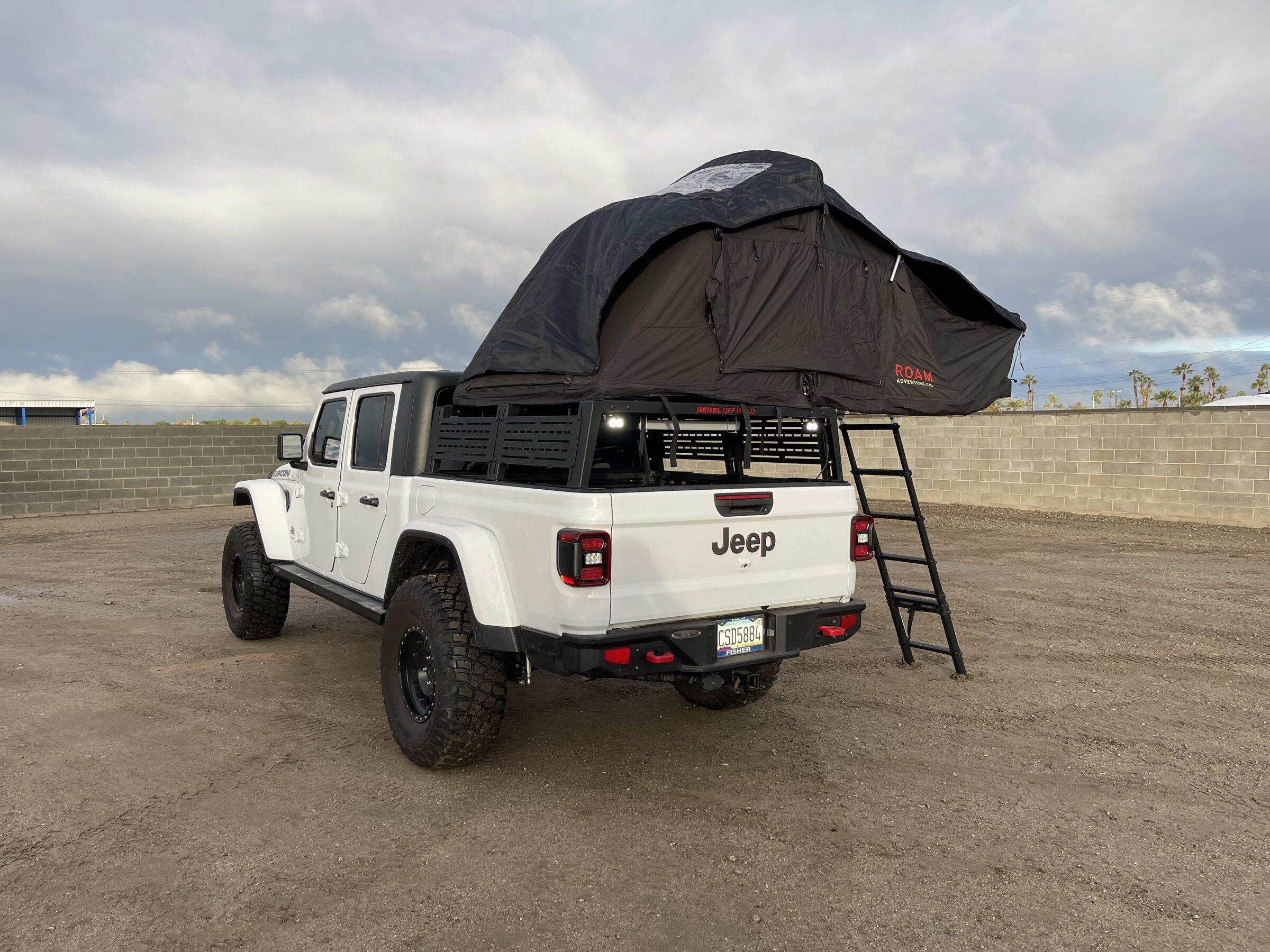 Jeep Gladiator Bed Rack and Roof Top Tents IMG_4843