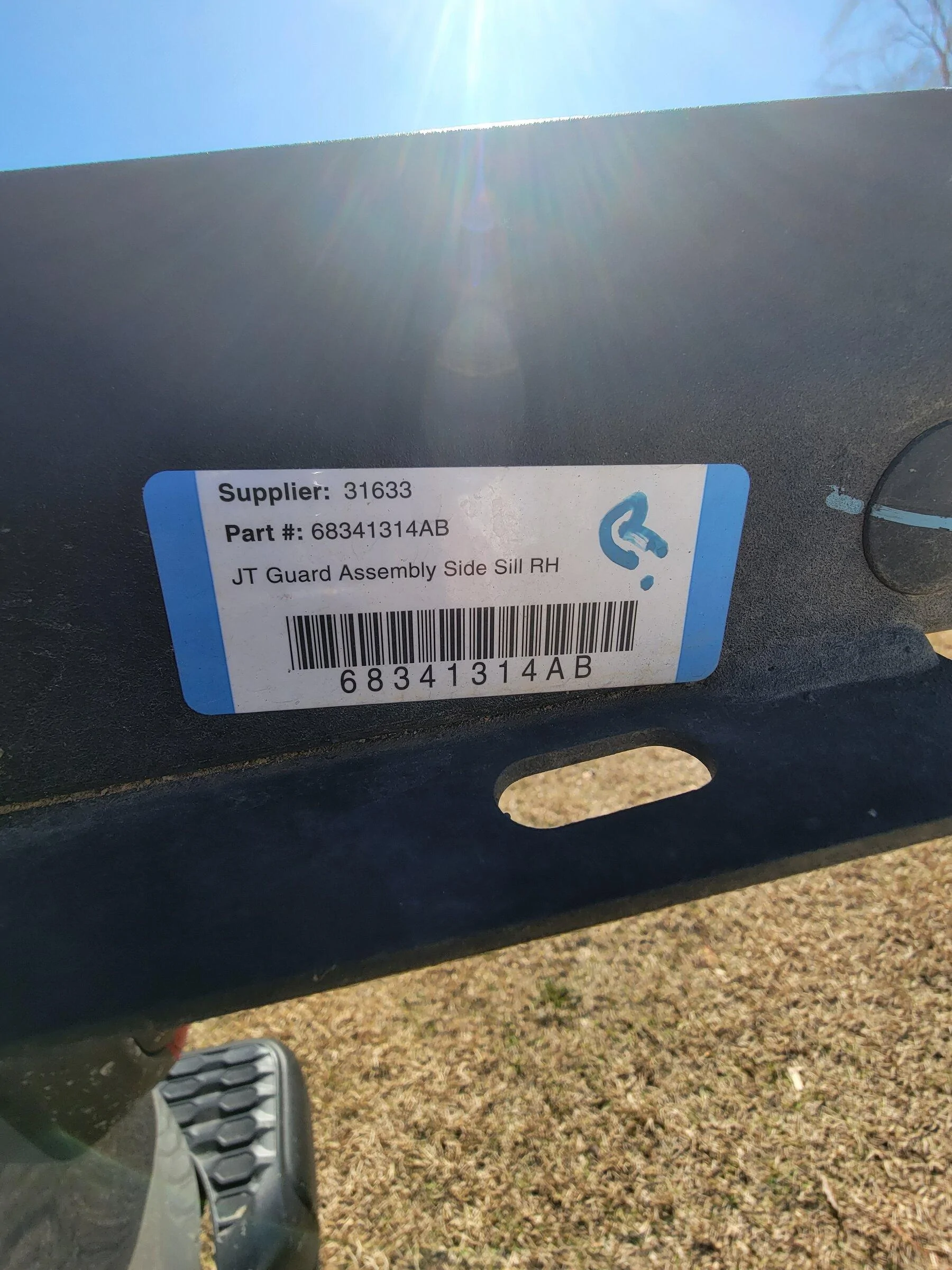 Jeep Gladiator 2021 Mopar OEM Rocker Guards $100 20220110_123443
