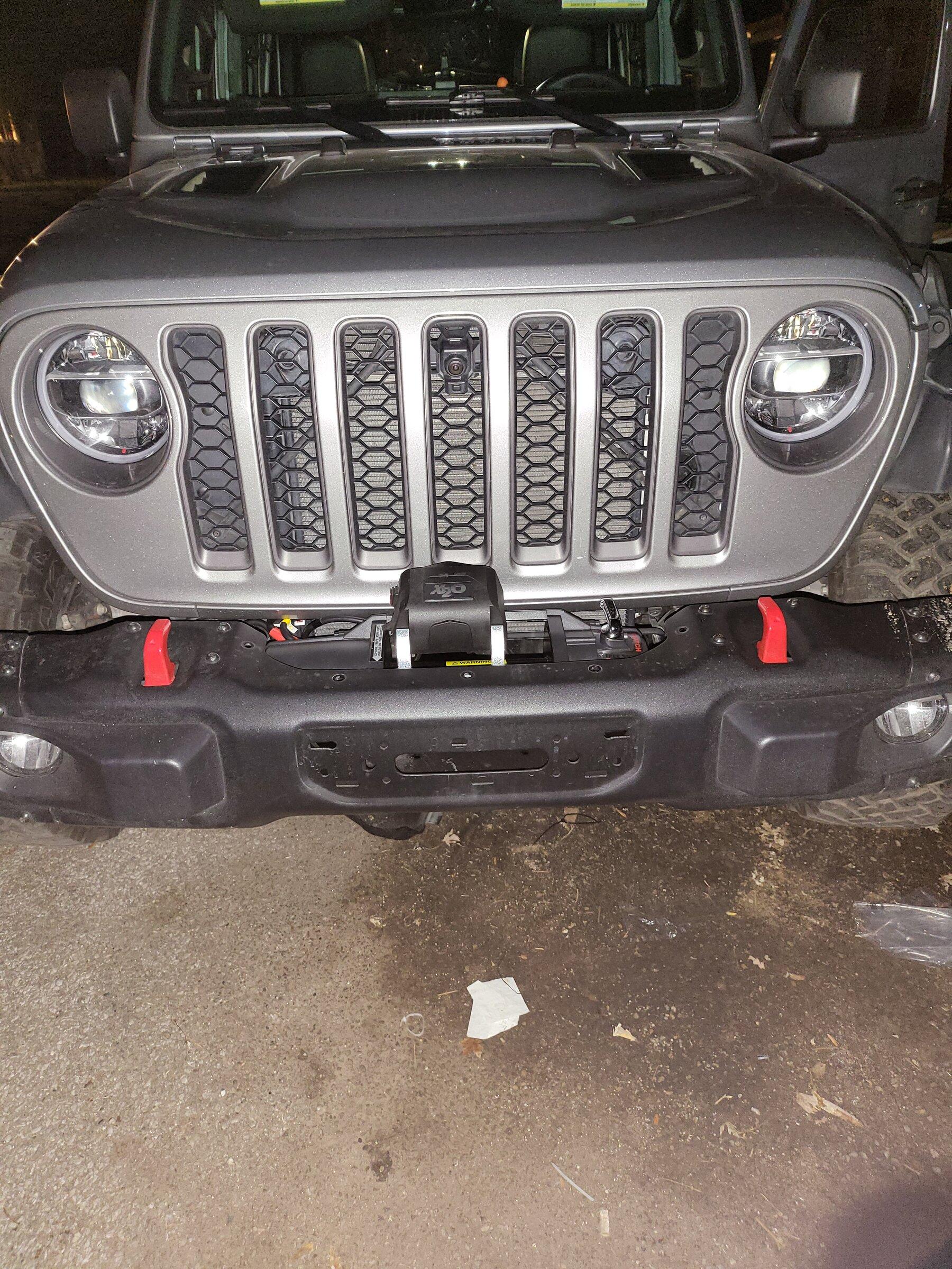 Jeep Gladiator "Betsy" The Memorial Gladiator 20211202_190346
