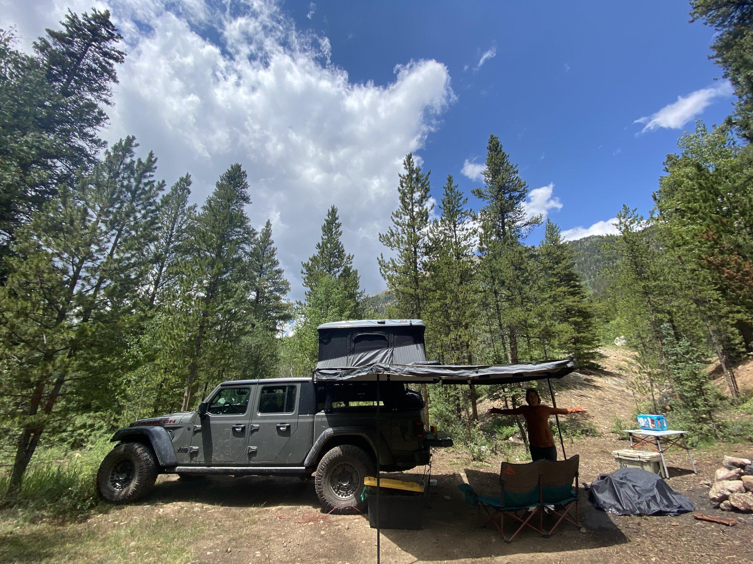 Jeep Gladiator Bed Rack and Roof Top Tents D402D07E-A682-406F-923B-DEBFE075ADD0