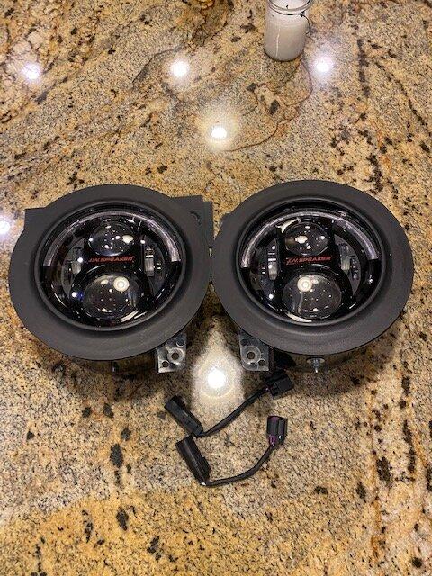 Jeep Gladiator J.W. Speaker 8700 Evolution J2 LED headlights_ includes adapter brackets and harness adapters IMG_3666