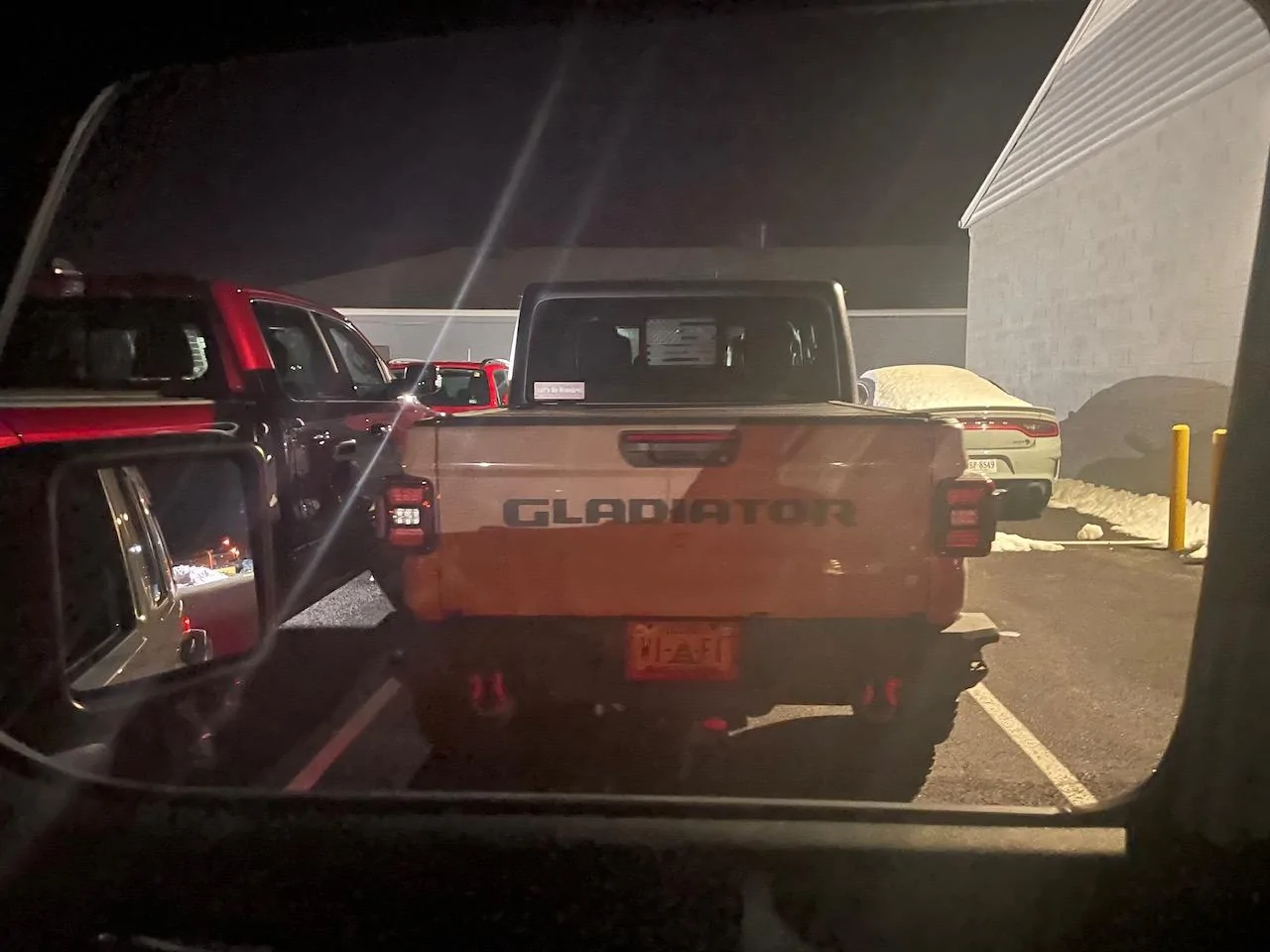 Jeep Gladiator Dealers please read IMG_1721