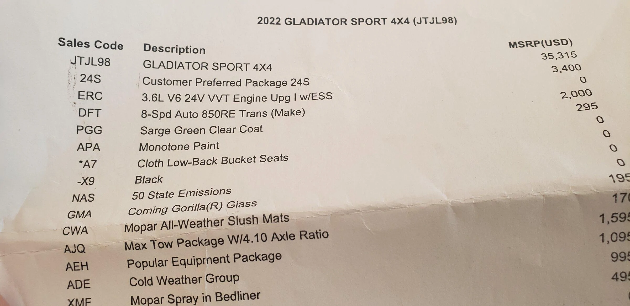 Jeep Gladiator No max tow and heated seats with Altitude ? 20220111_095632