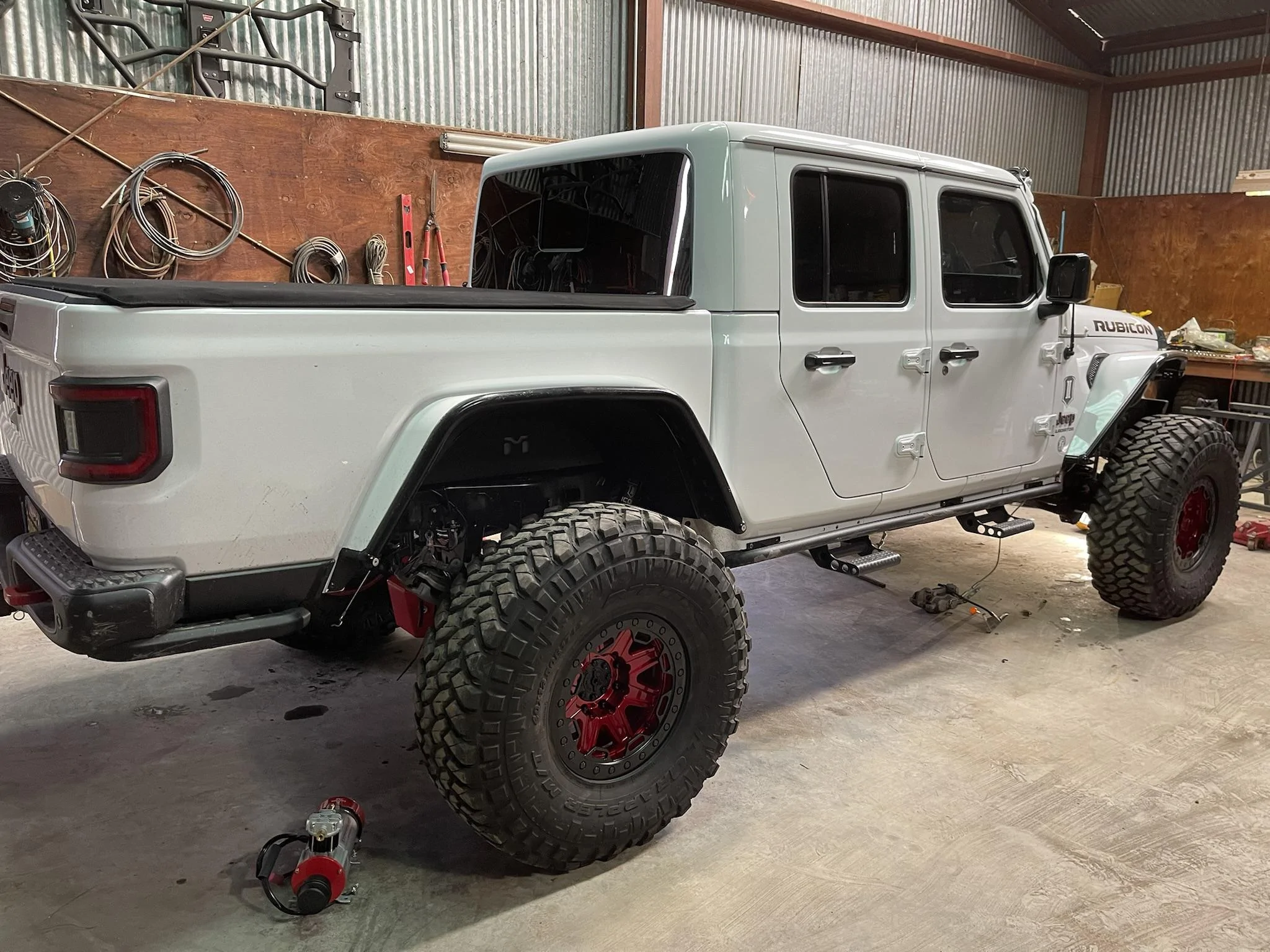 Jeep Gladiator JUNK YARD FORD 1 TON AXLE SWAP IMG_5404
