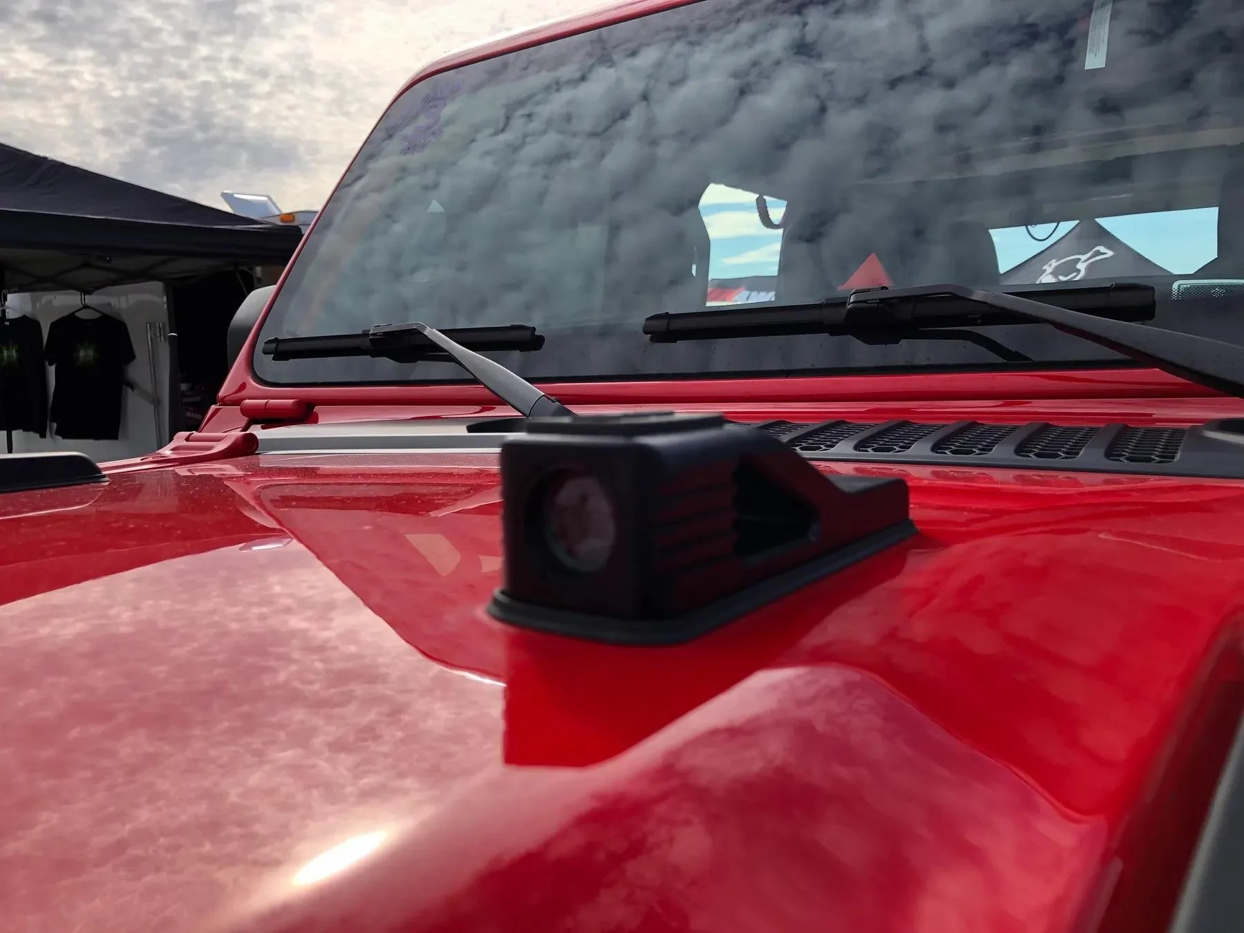 Jeep Gladiator Holy hood scoops Batman 1ba496ec-e057-4bc5-a40e-fddf48e79d16-jpeg