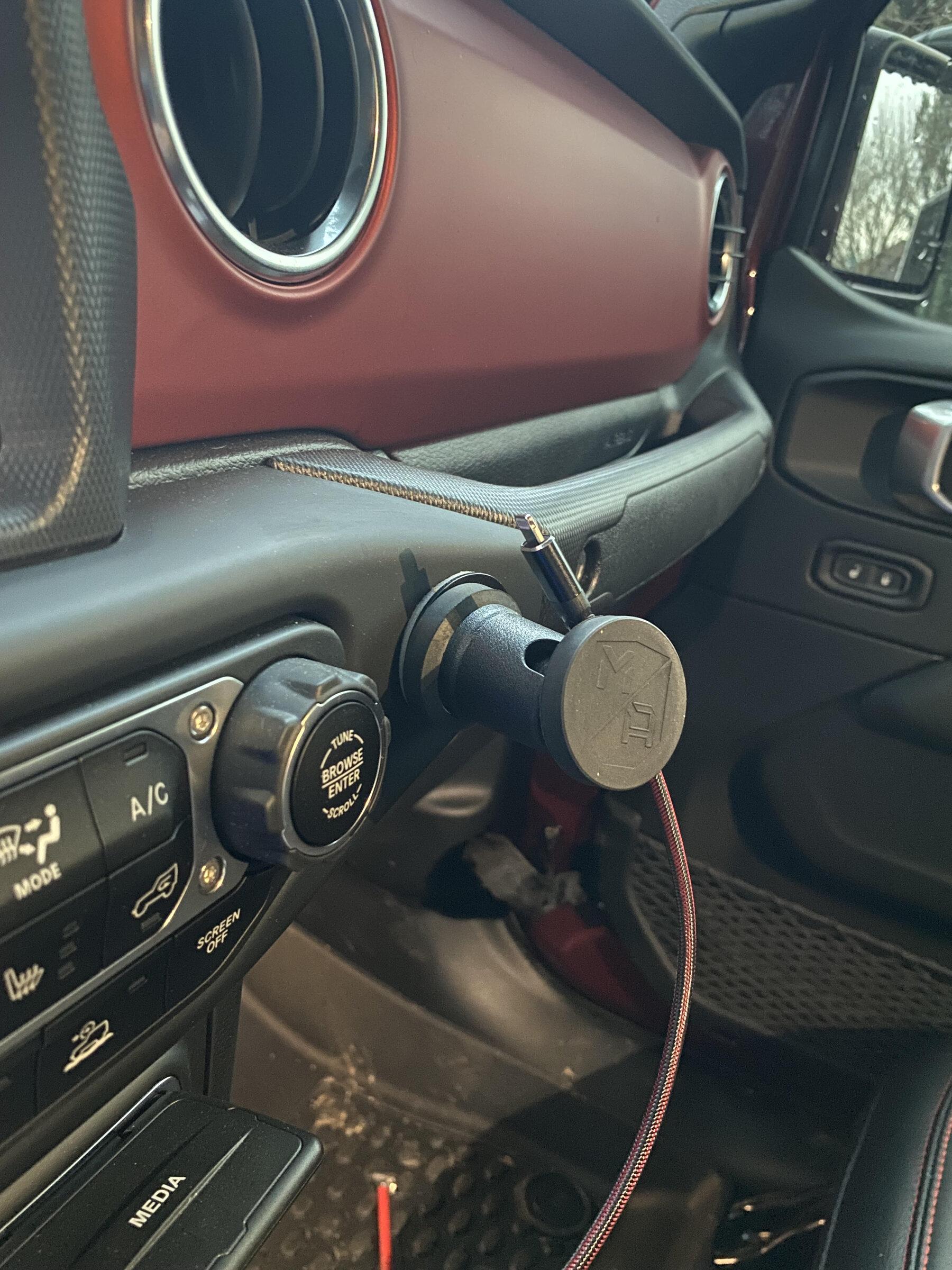Jeep Gladiator Thoughts from a new Gladiator (and Jeep) owner after a 1100 mile drive home. MobArmor