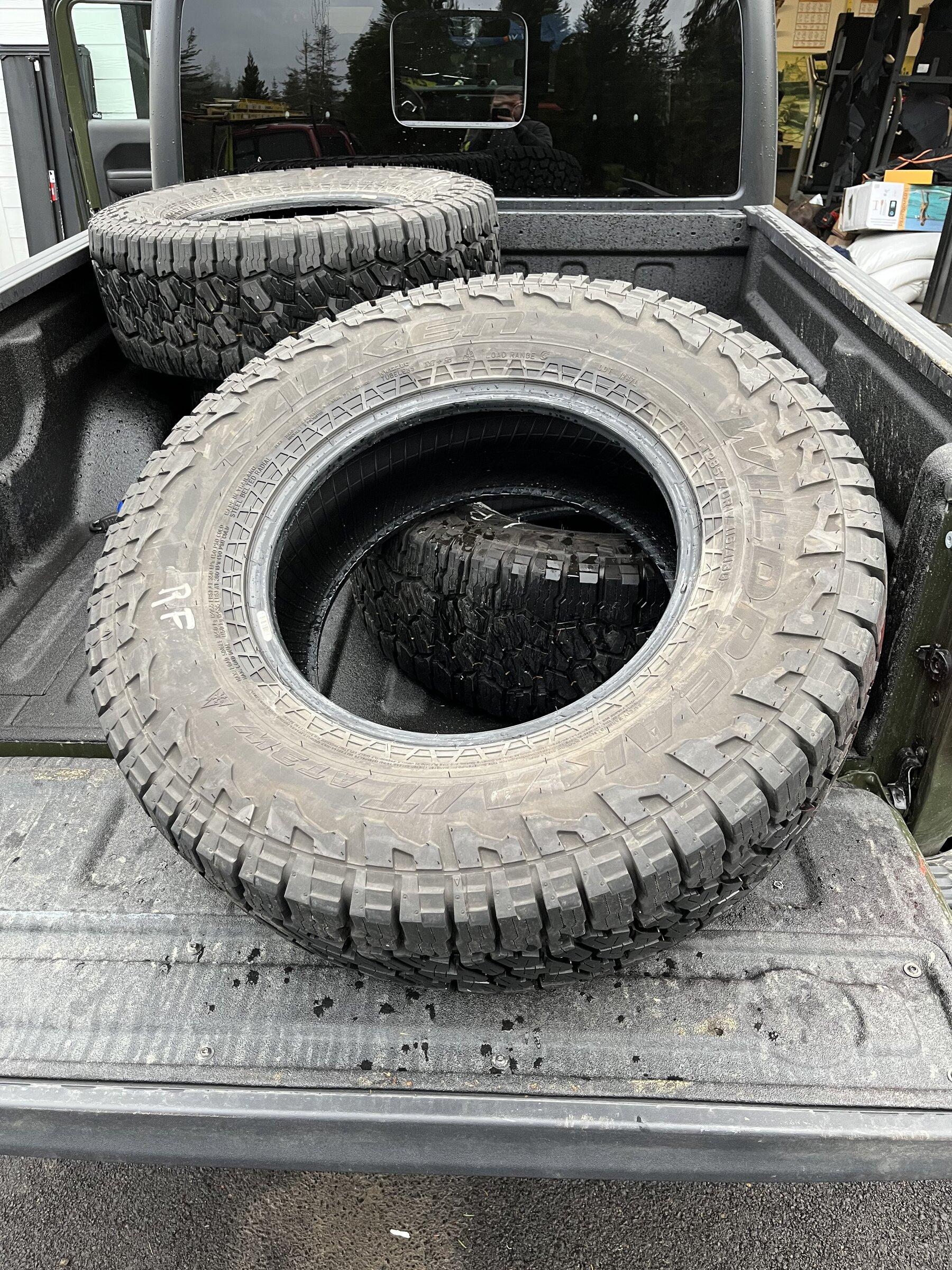 Jeep Gladiator 4 Tires from 21' JTR - 33" Falken Wildpeak AT3 - 285/70R17 IMG-0651