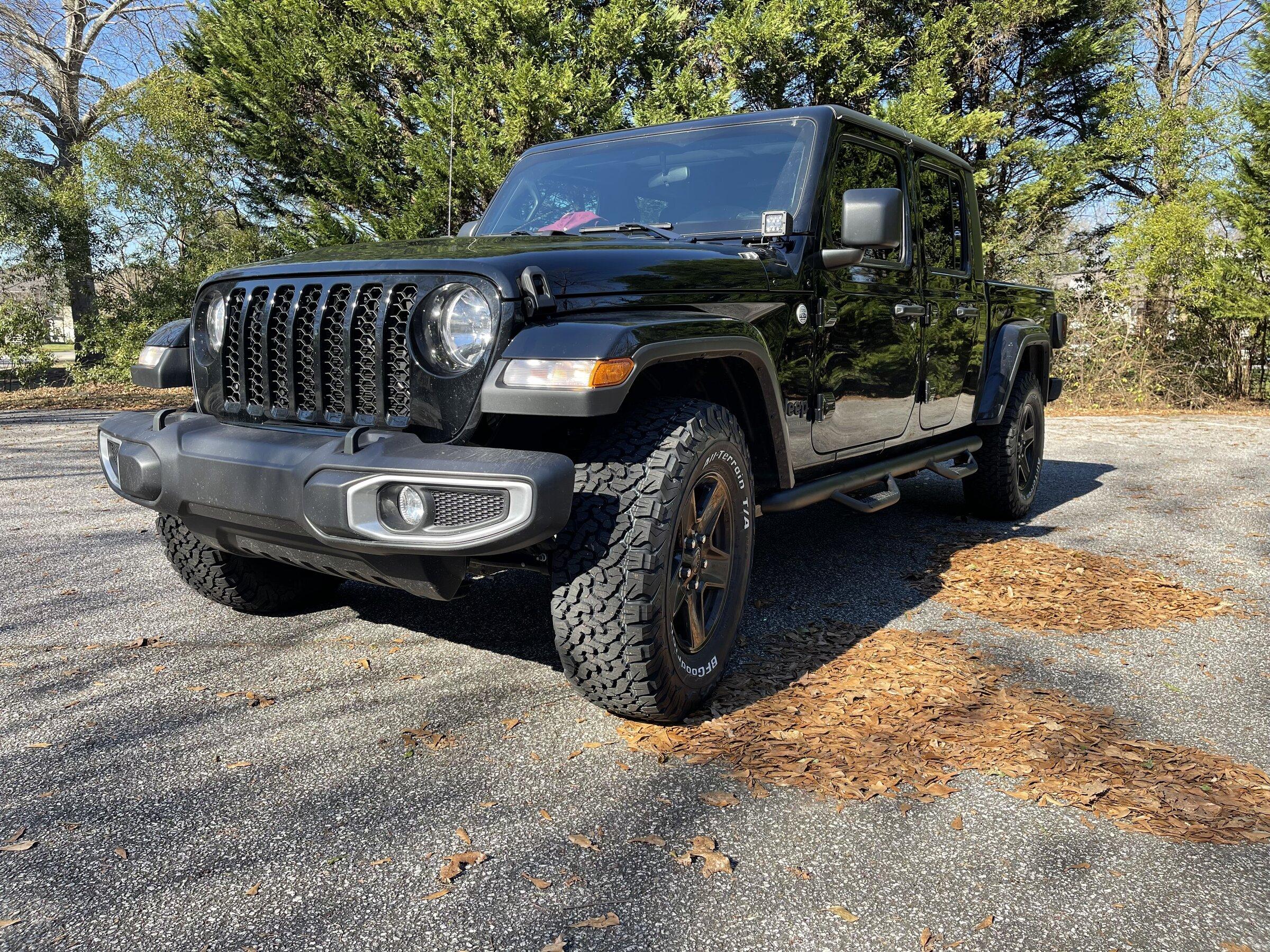 Jeep Gladiator Is Lift and Larger Tires Necessary for Overlanding 57C26163-C461-4387-991B-71DC67DD8951