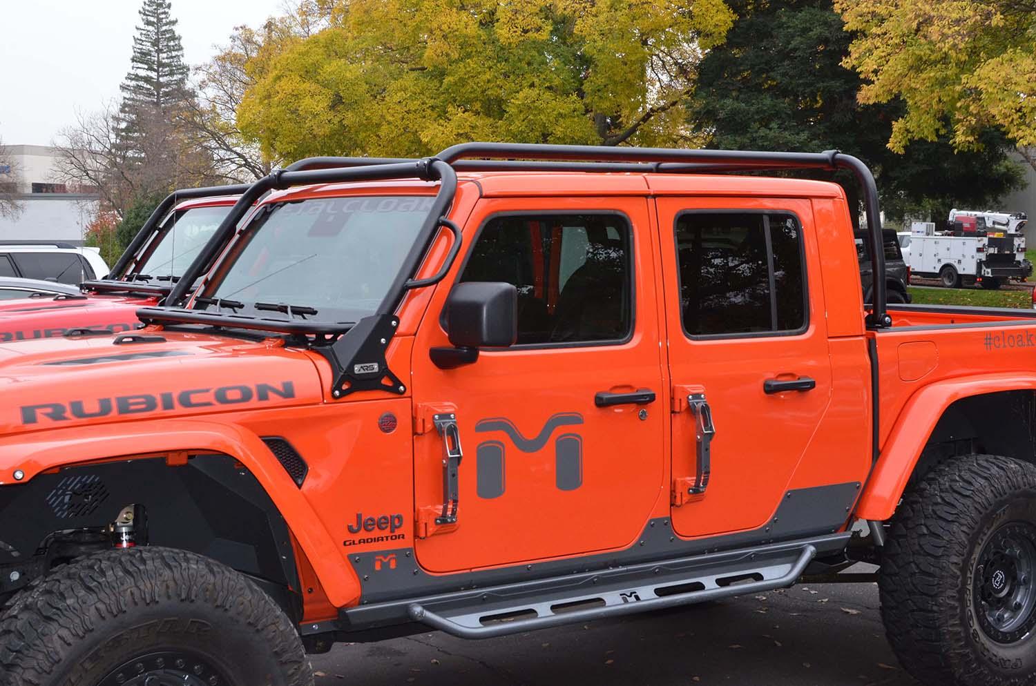 Jeep Gladiator Roof rack vs bed rack vs hitch cargo carrier JT the sho