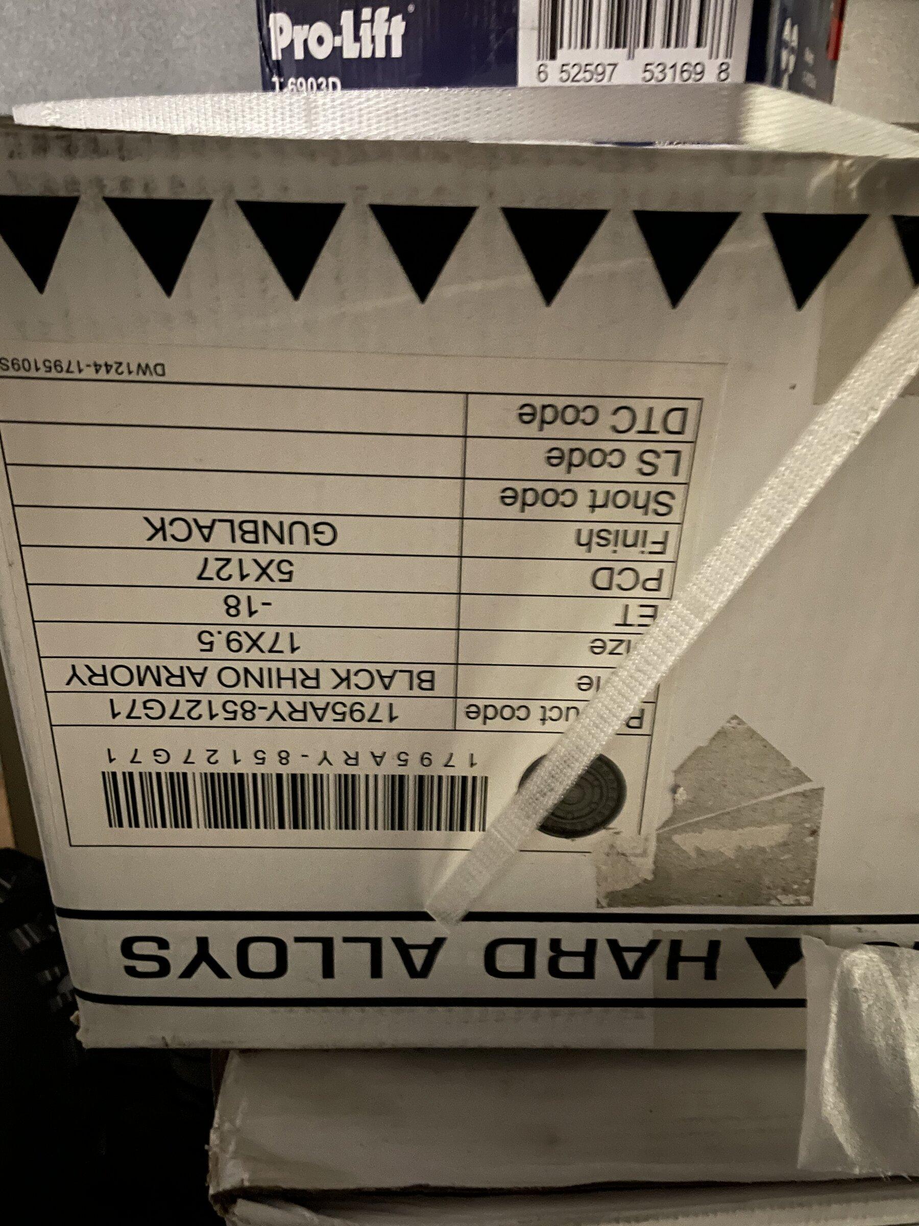 Jeep Gladiator 600 CASH  Black Rhino Armory 9F572393-5E0E-435B-9AAB-25608CBC786C