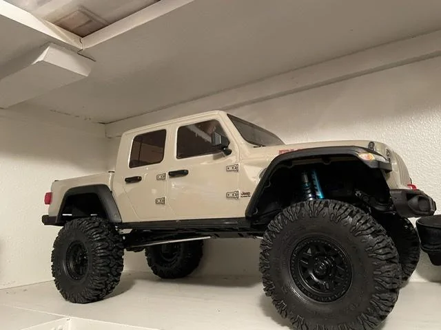 Jeep Gladiator Toys? 87080F8A-0922-49F7-BB86-B529C7D4F2B2