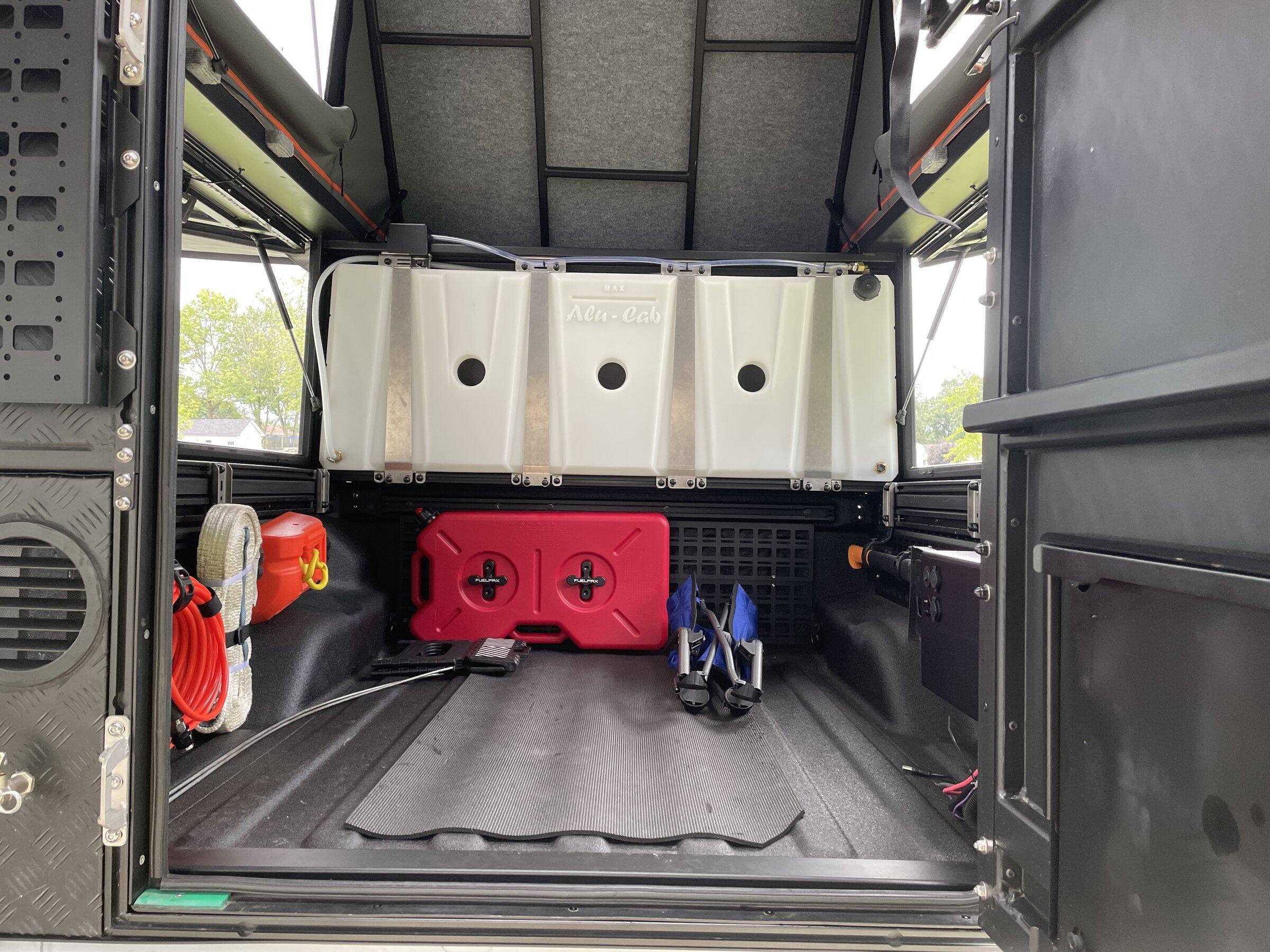 Jeep Gladiator Alu-Cab Canopy Camper IMG_7587 2.JPG