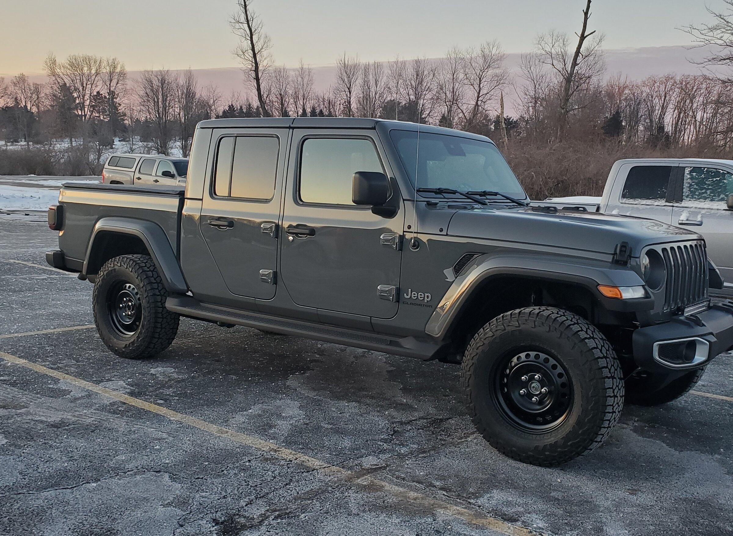 Jeep Gladiator Anyone running Steel wheels - either stock oem wheels, set of spares or otherwise? Got any pics? 20210129_075553