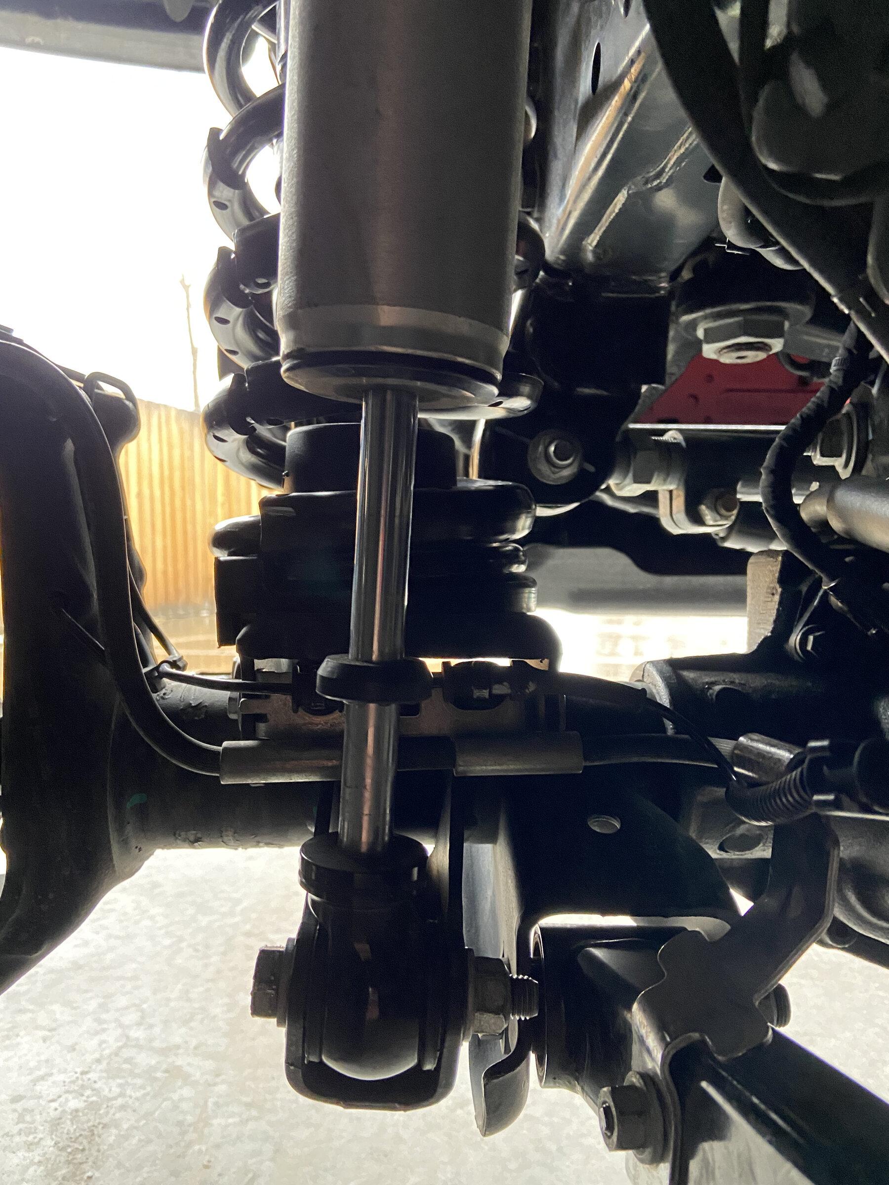 Jeep Gladiator Eco diesel Suspension bottoming out on normal roads IMG_2989
