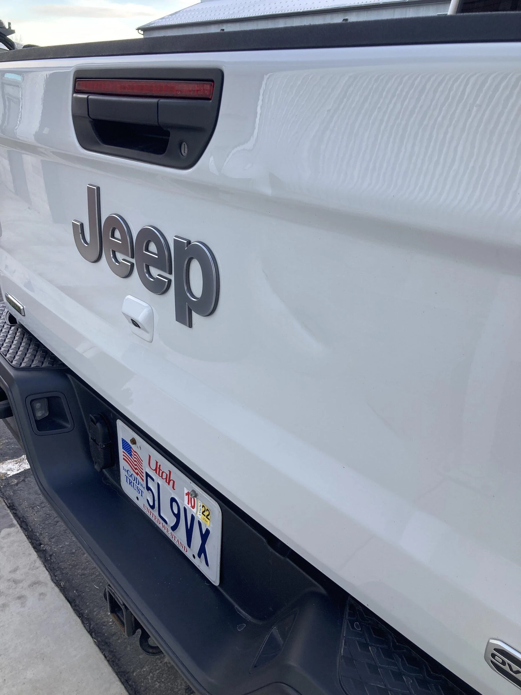 Jeep Gladiator 2021 diesel Overland Gladiator 9E3E74AC-BEB9-4AF1-8273-6C1F849FEC43