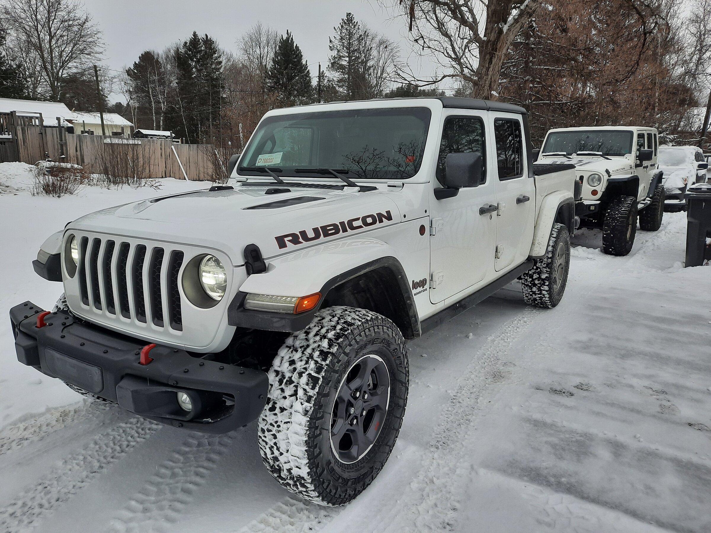 Jeep Gladiator BRIGHT WHITE Gladiator JT Club 20220109_130232