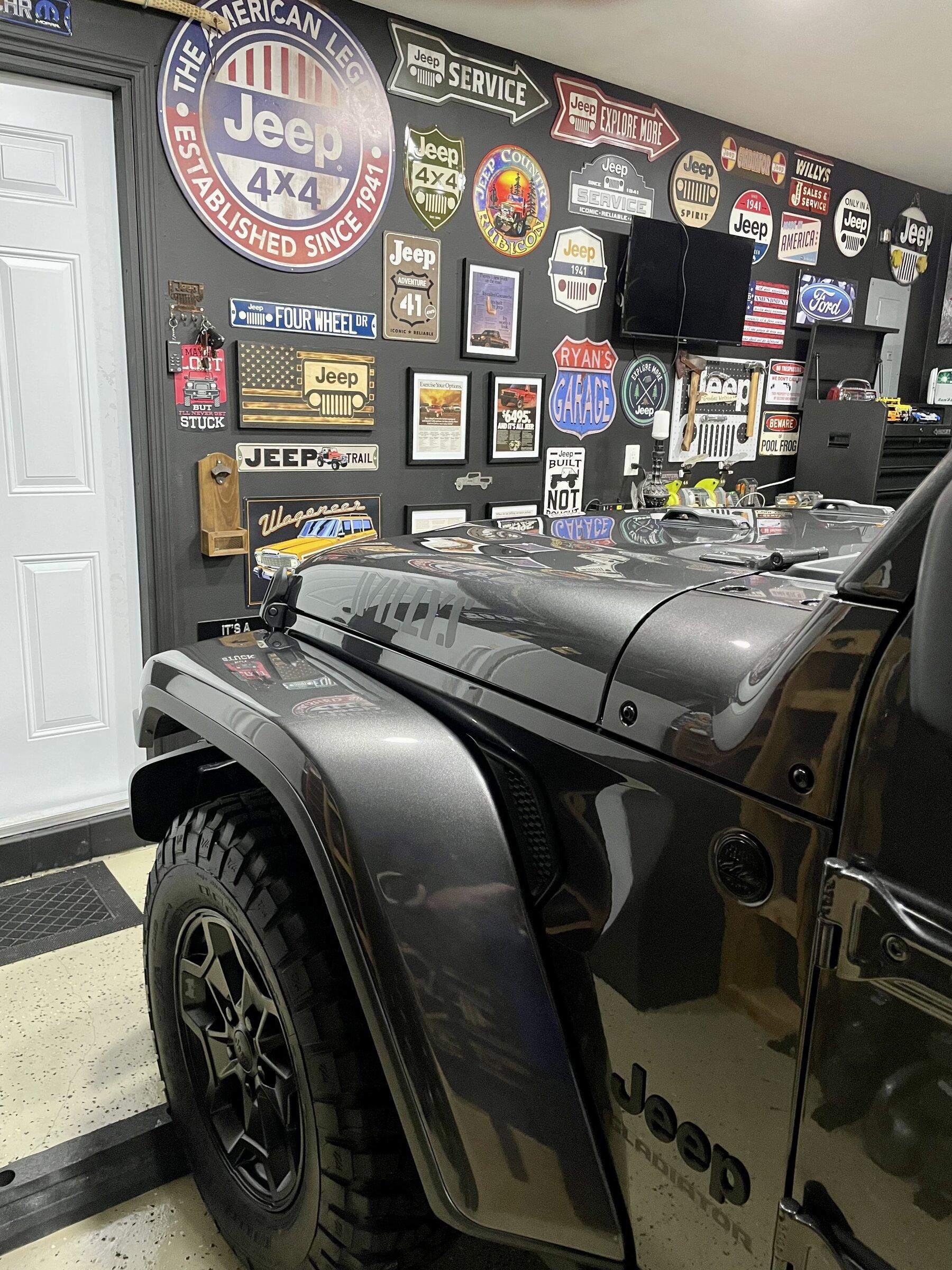 Jeep Gladiator Show Me Your Jeep Garage! B5639C0B-948C-4A99-908C-367DCD95A943
