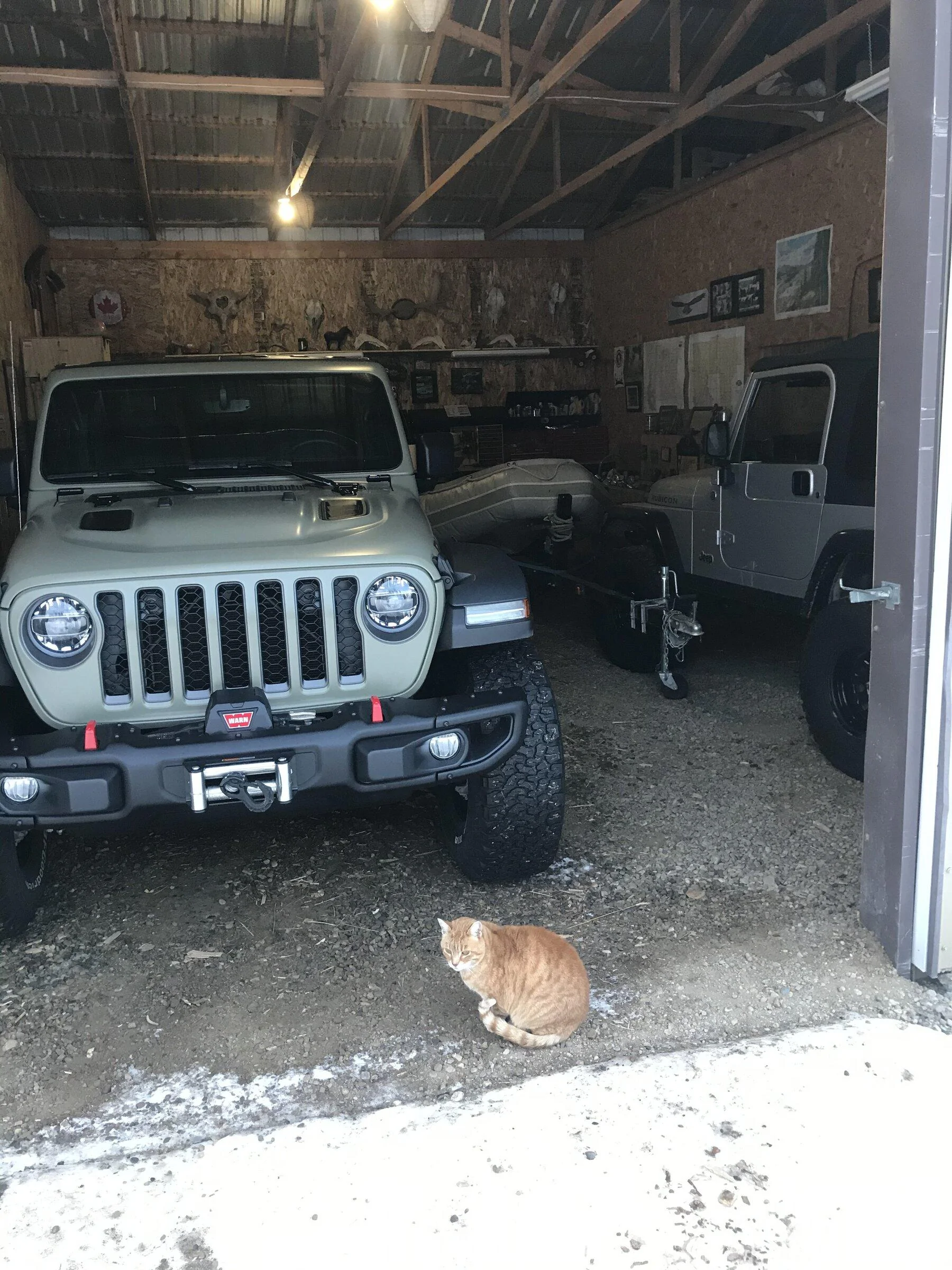 Jeep Gladiator Show Me Your Jeep Garage! 411C98D9-FA64-4309-B913-BB8525614EB8