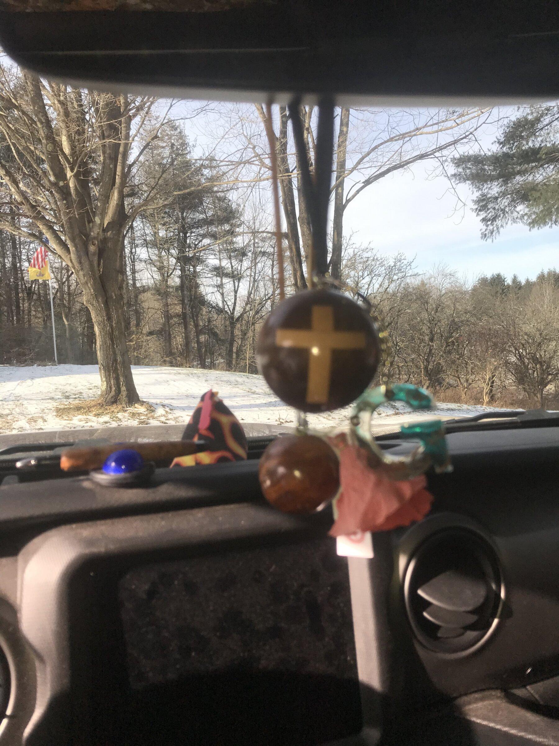 Jeep Gladiator What's hanging on your rearview mirror. ECAA35ED-B43E-4372-8273-80023159668A
