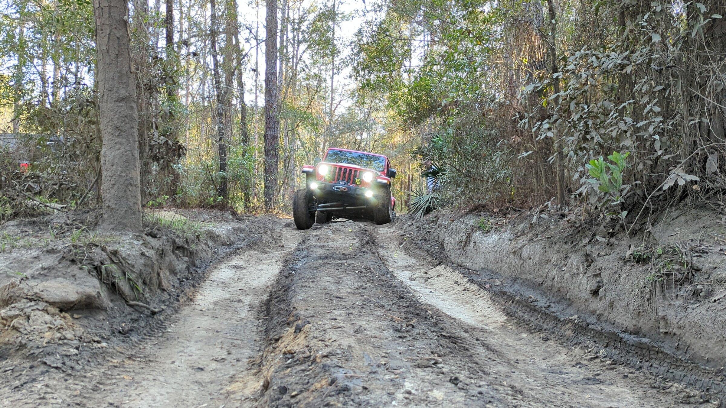 PXL_20220115_213922881.jpg