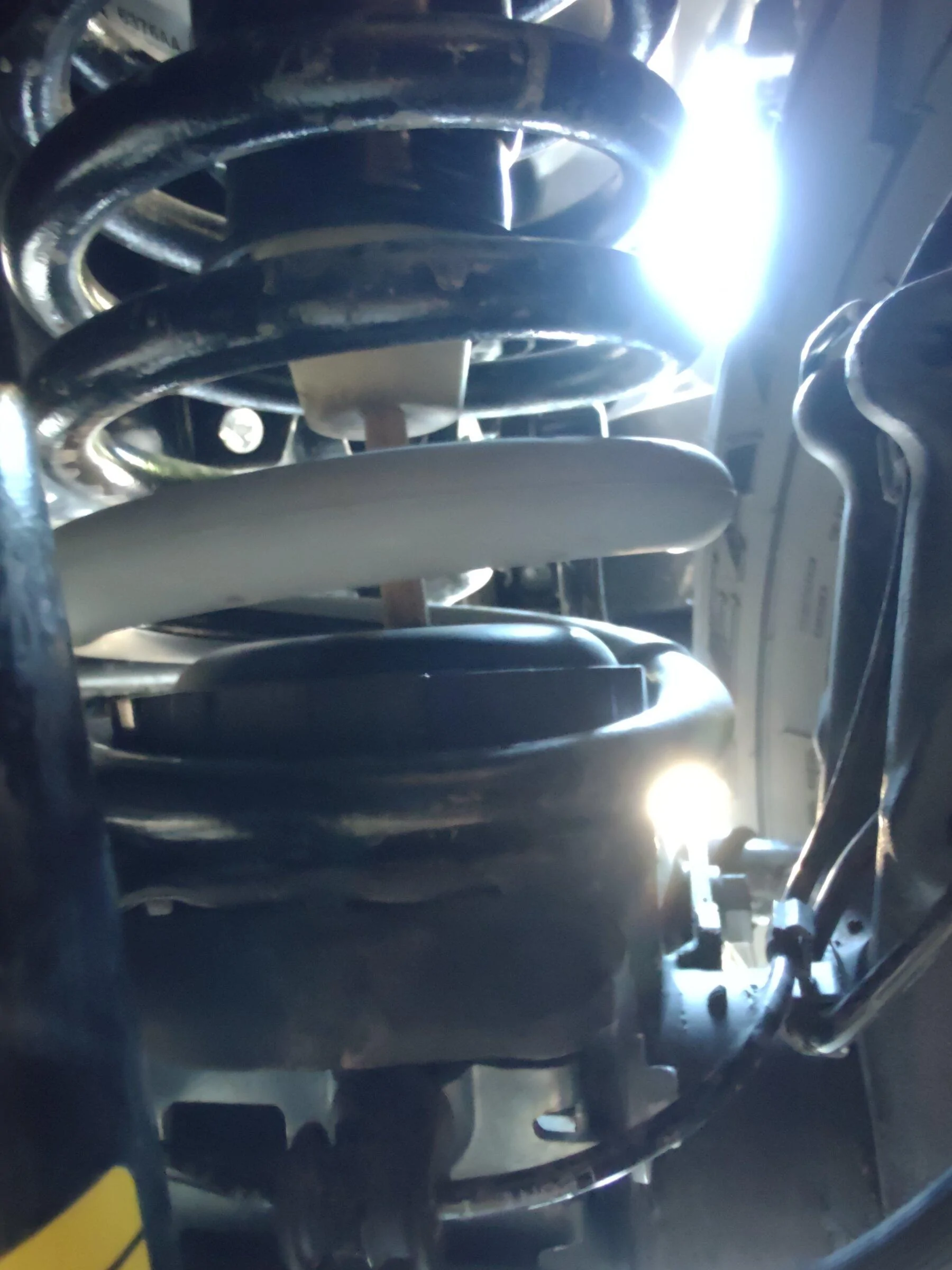 Jeep Gladiator Eco diesel Suspension bottoming out on normal roads IMG_20210614_121545790