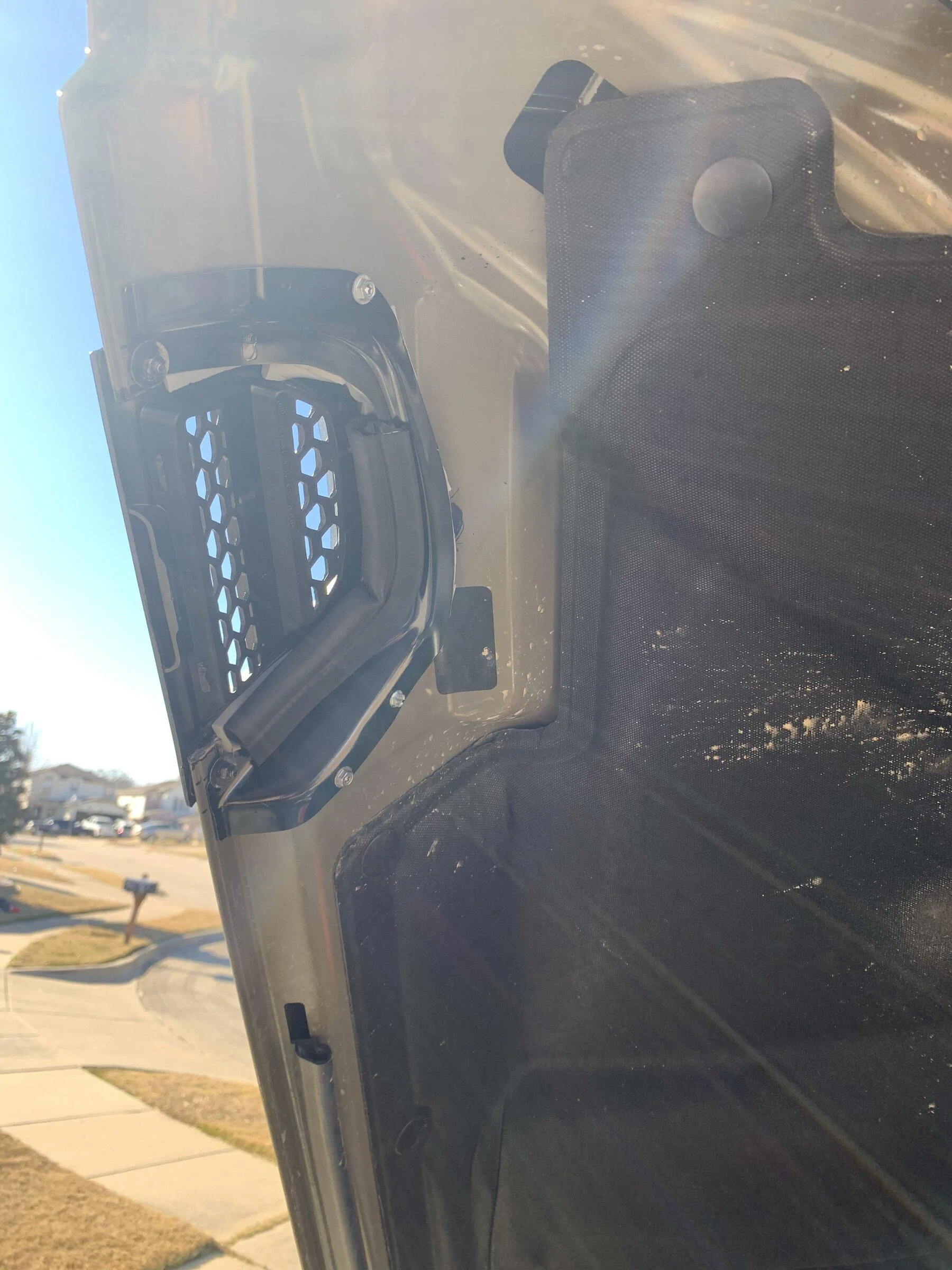 Jeep Gladiator Highly recommend hood cutout. 4E2951B9-1CD3-4B33-B9AD-41AC005AC973