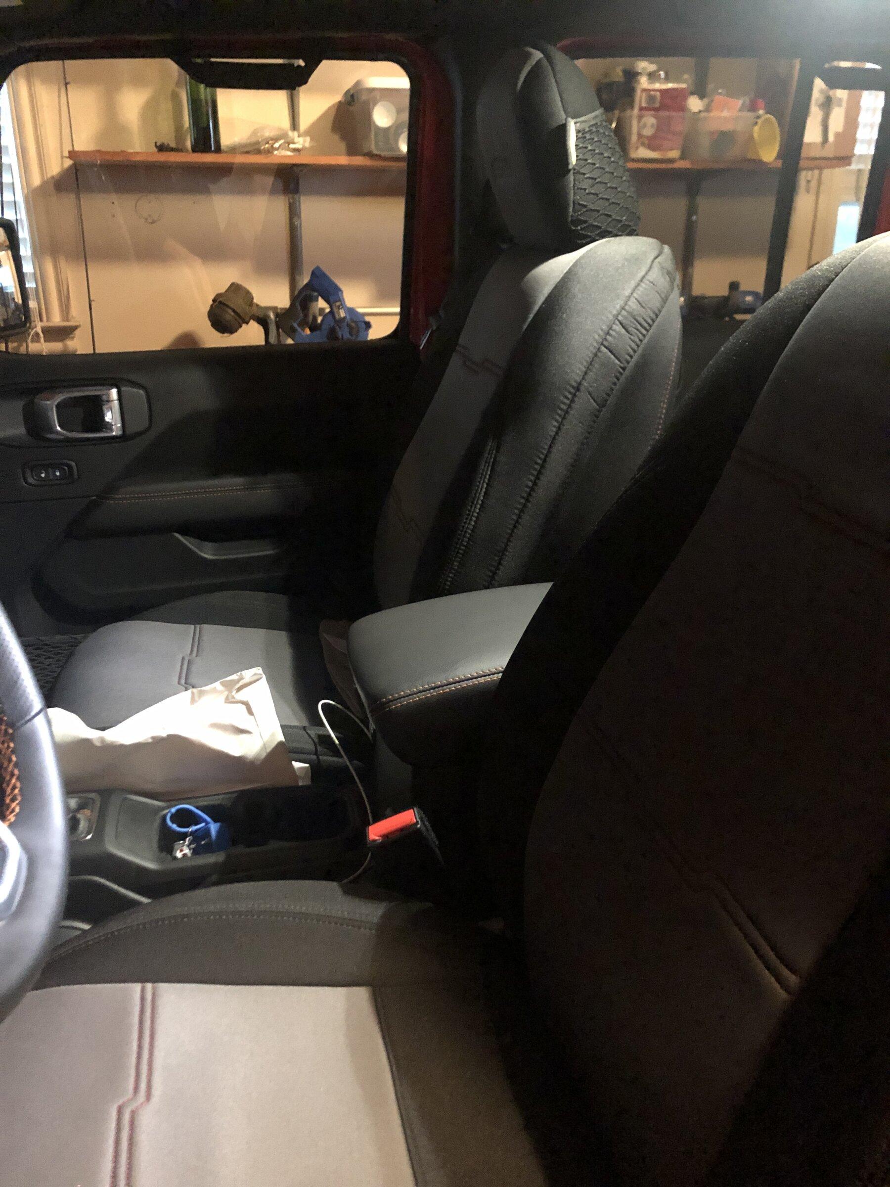 Jeep Gladiator Smittybilt GEN2 Neoprene Seat Covers A1E9D9E8-48C4-413C-83D4-8CEA20F2A0DF