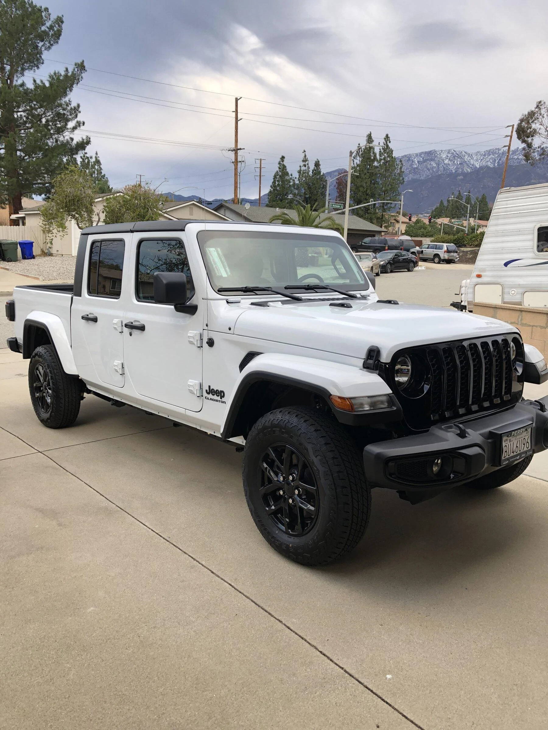 Jeep Gladiator New ecodiesel California edition build IMG_8210