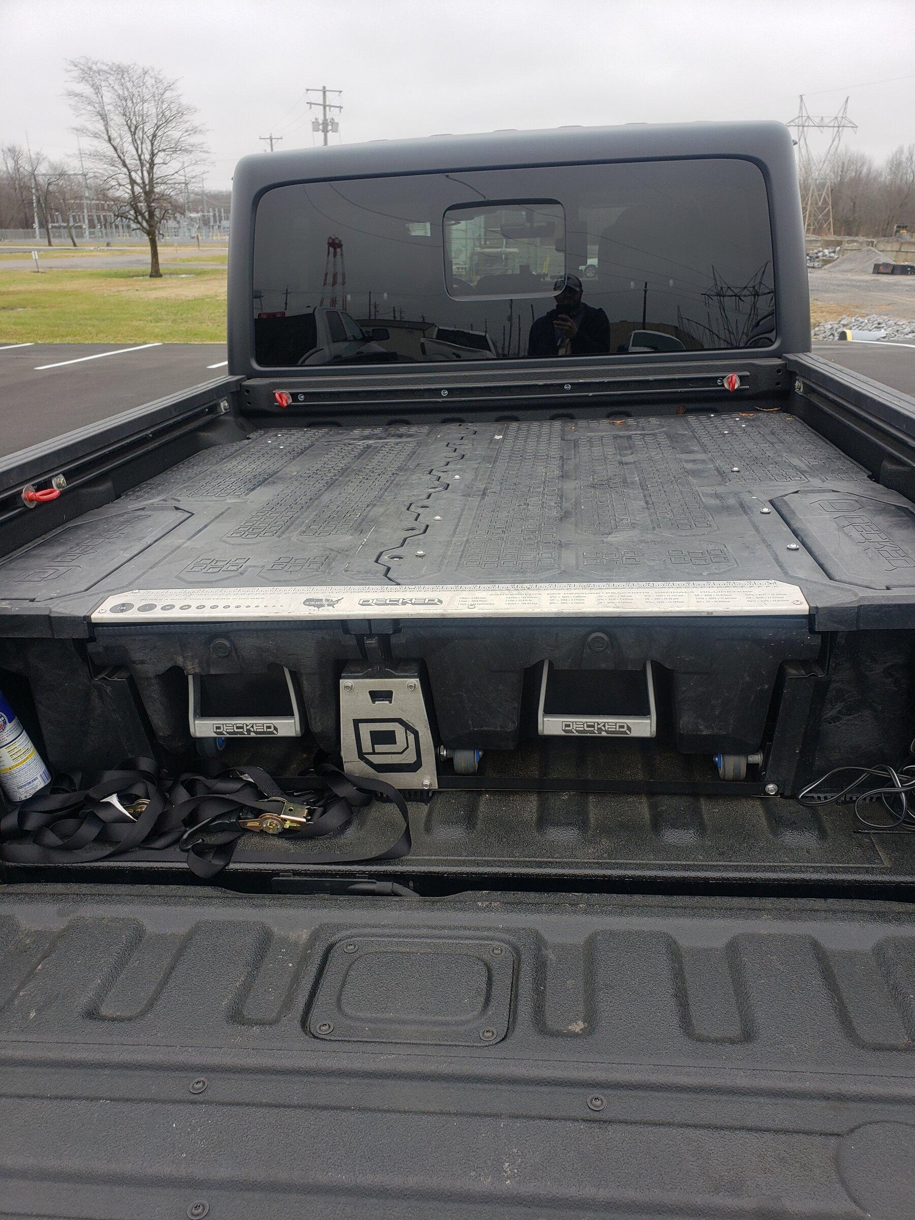Jeep Gladiator Decked Bed Drawer system 20211229_123907