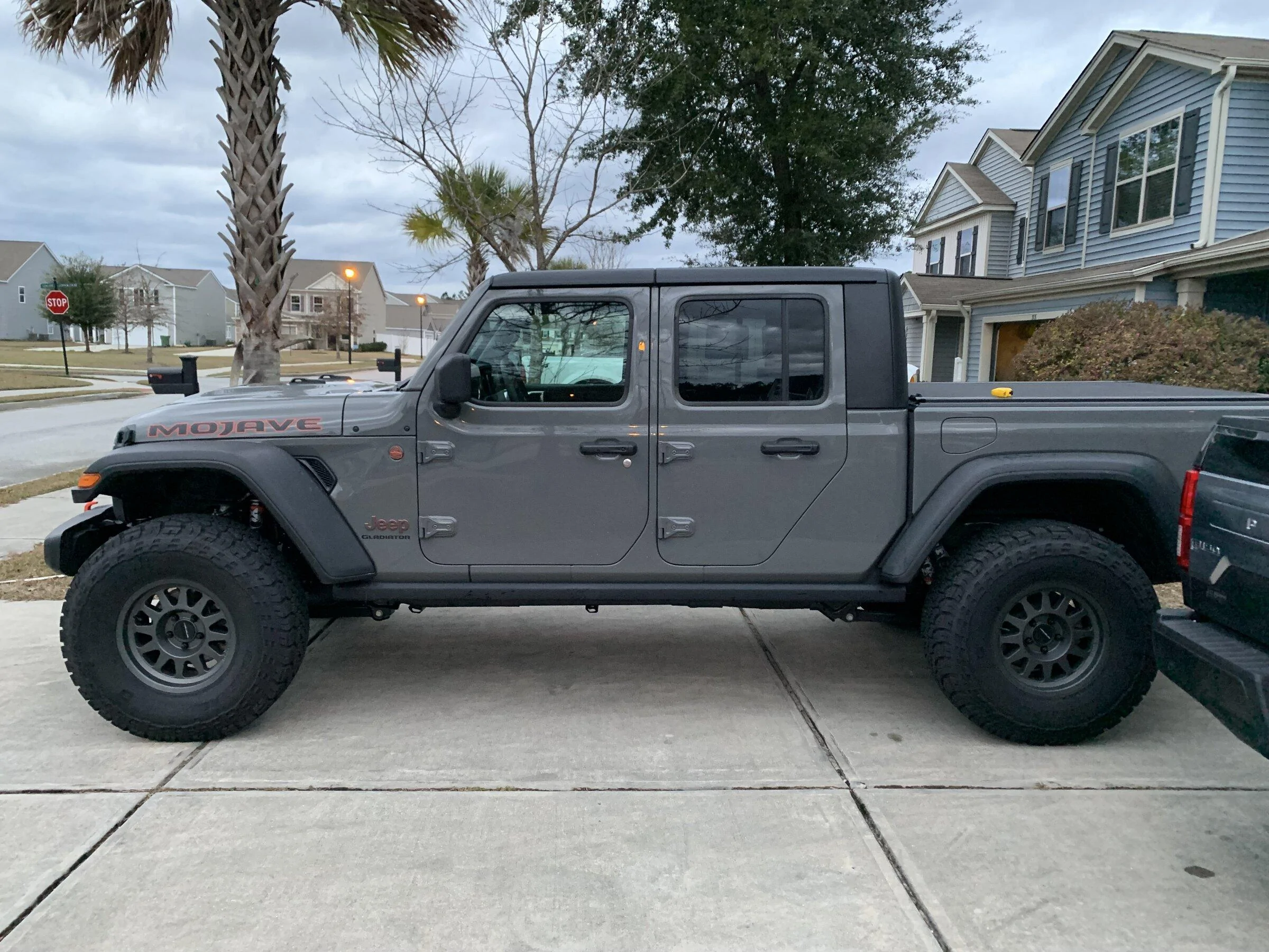 Jeep Gladiator What did you do TO your Gladiator today? [ADMIN WARNING: NO POLITICS, NO GUN TALK] Completed lift
