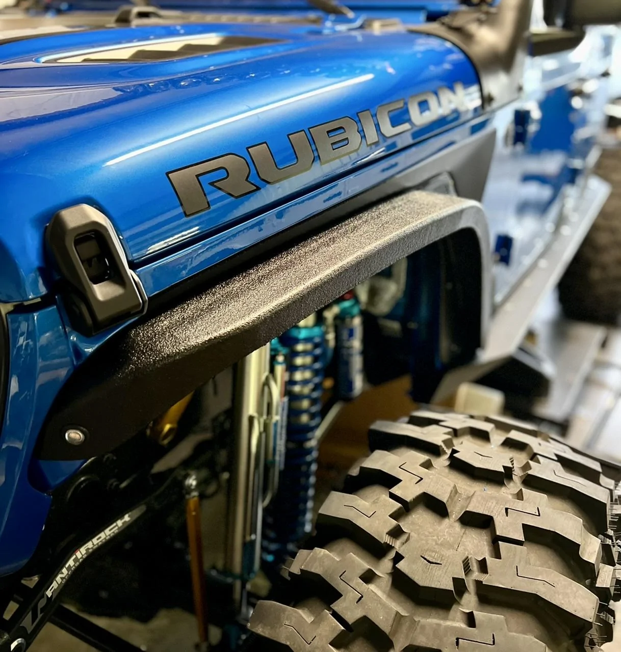 Jeep Gladiator You’re my boy Blue (Diesel JT Build) 911D327E-D3EF-4B7D-8398-060E31B5C2C5
