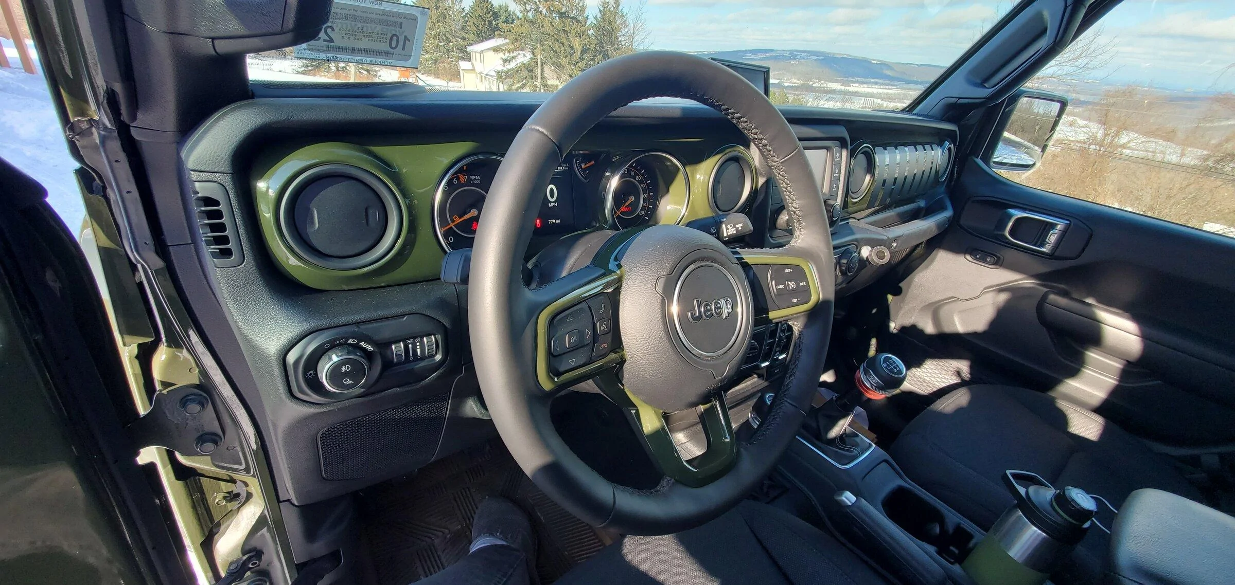 Jeep Gladiator Removal and Repaint Factory Body Color JL/JT On Dash Panels 20220118_125140