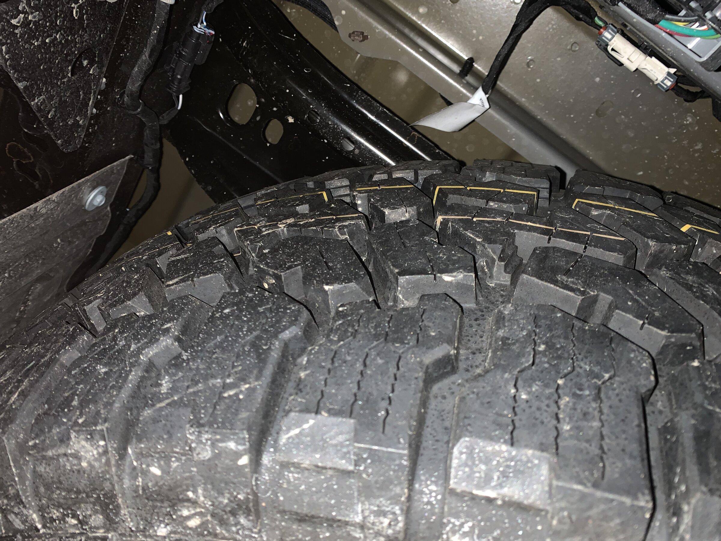 Jeep Gladiator Single Mojave spare, LT285/70/17 Falken Wildpeak AT3 - $100 IMG_4286