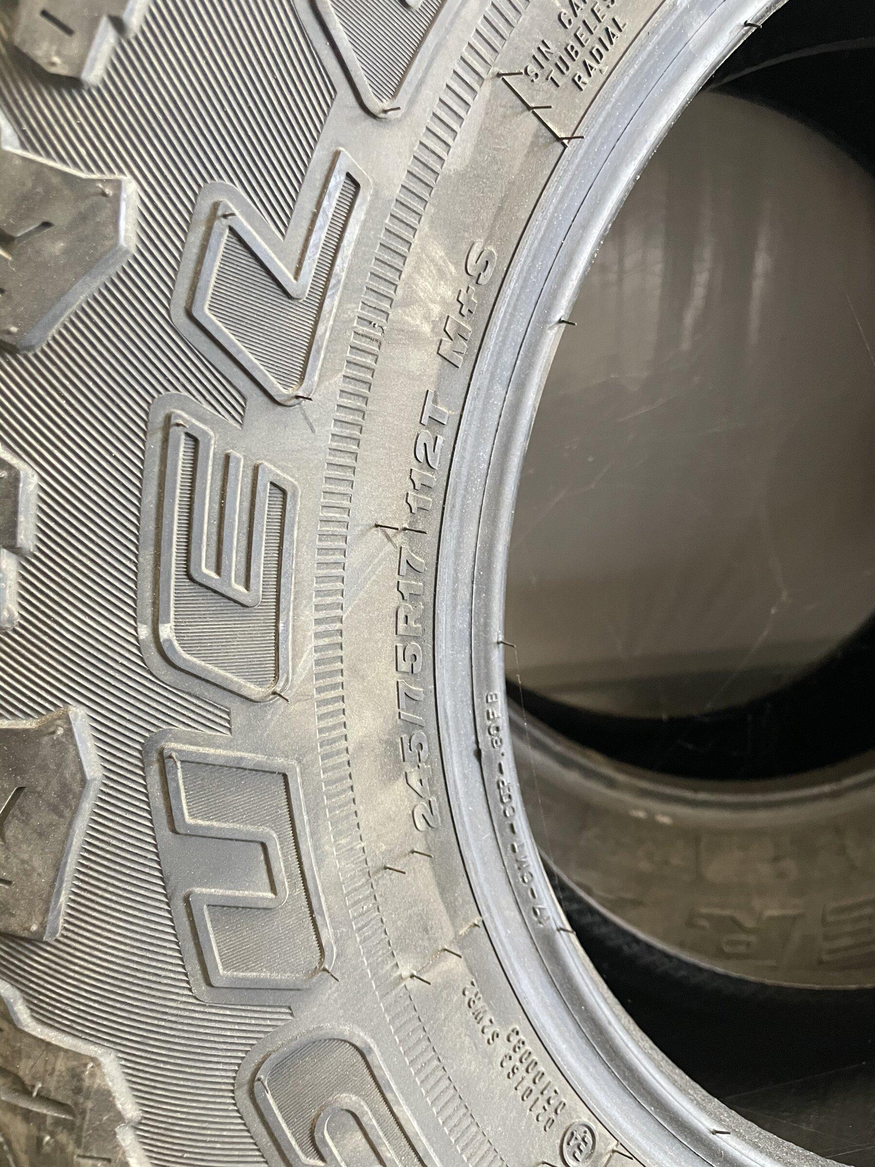 Jeep Gladiator Factory tires for sale 5A8B53F9-484A-4275-B220-17670FEA211E