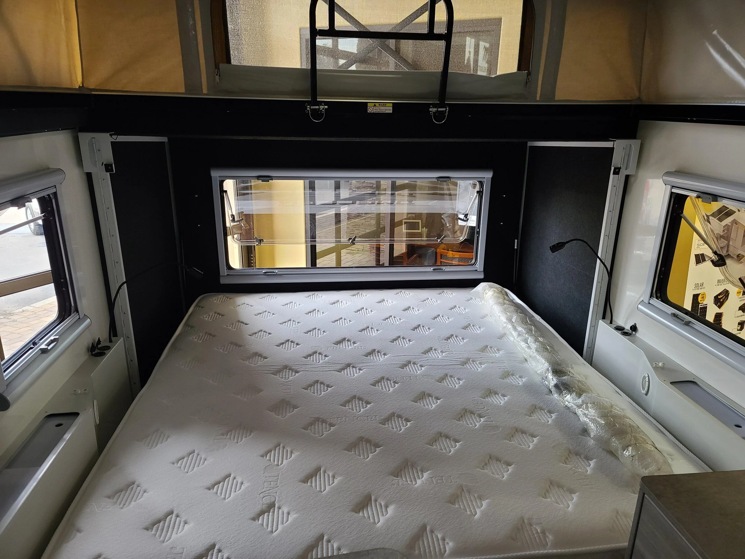 Jeep Gladiator Sanctuary build 20220113_105631