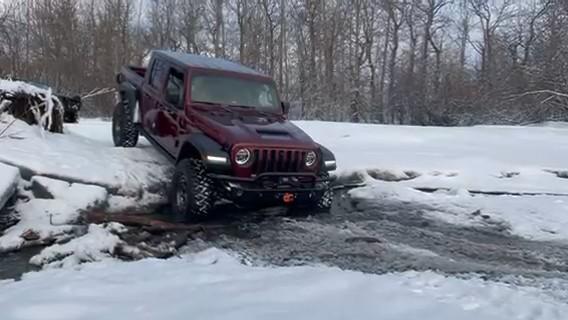 Jeep Gladiator Let's see those winter wheeling shots! ? IMG_3627_exported_70415