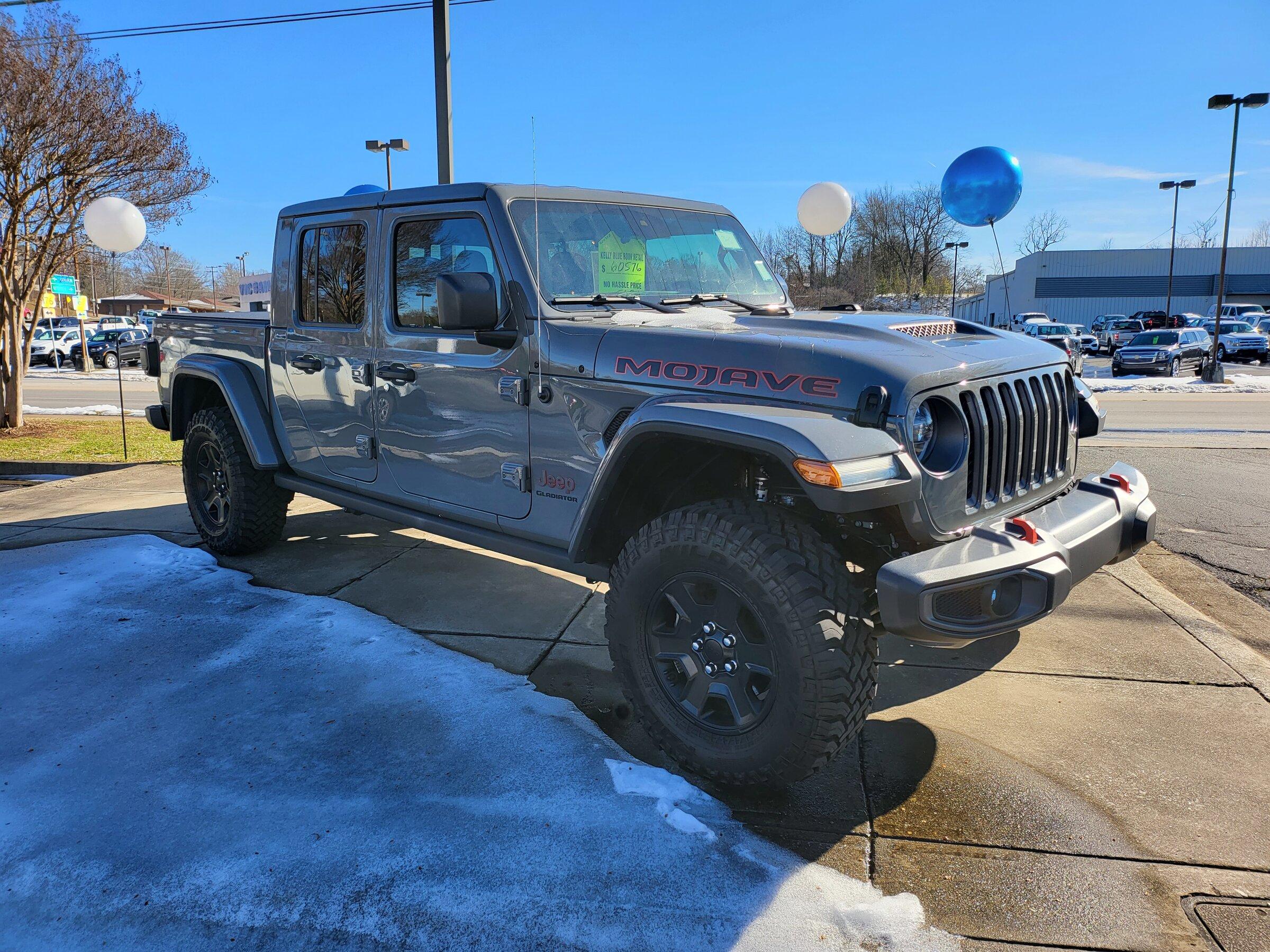 Jeep Gladiator Hellcat Powered Gladiator on Bring A Trailer 20220119_140500