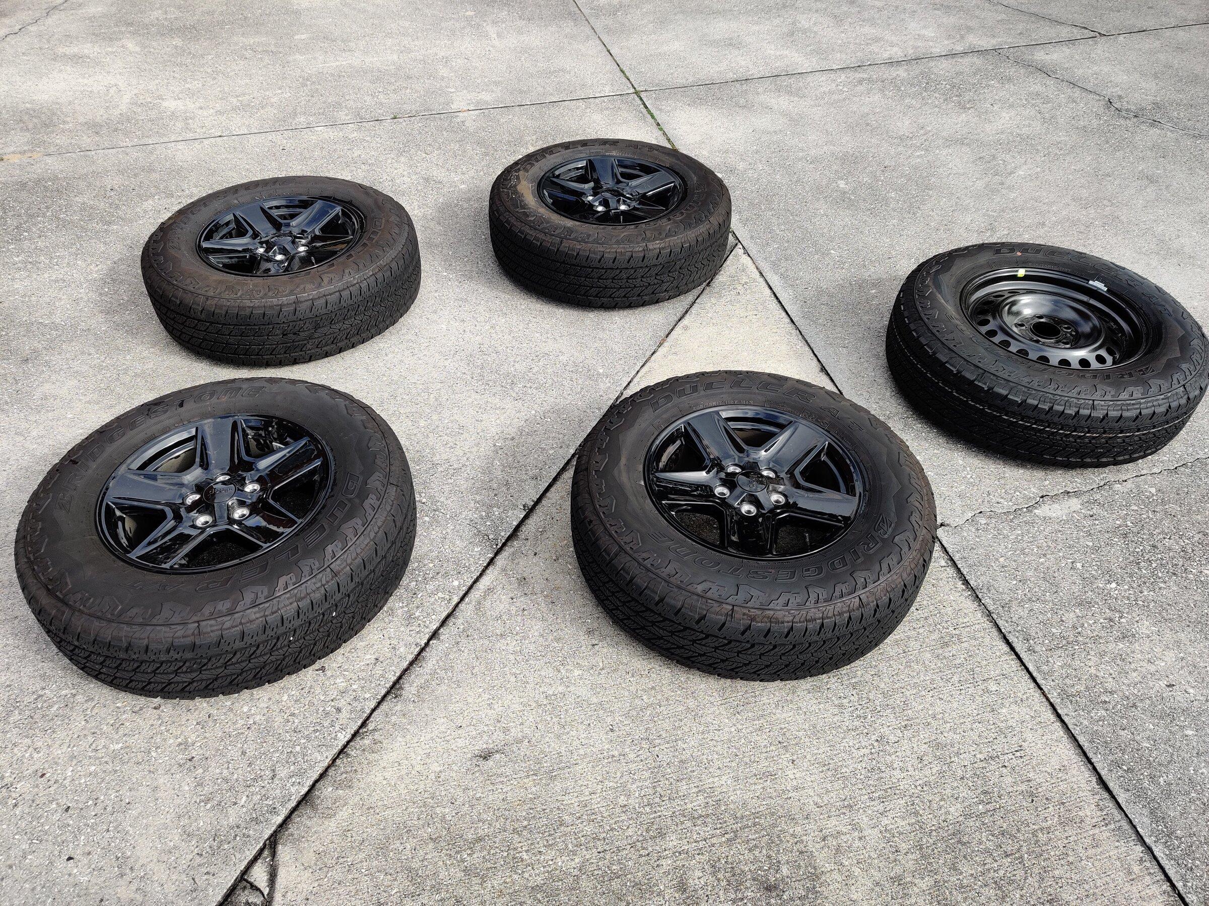 Jeep Gladiator 4 Sport S Gloss black wheels/tires for sale, plus spare (lowered price, OBO) IMG_20220101_125043