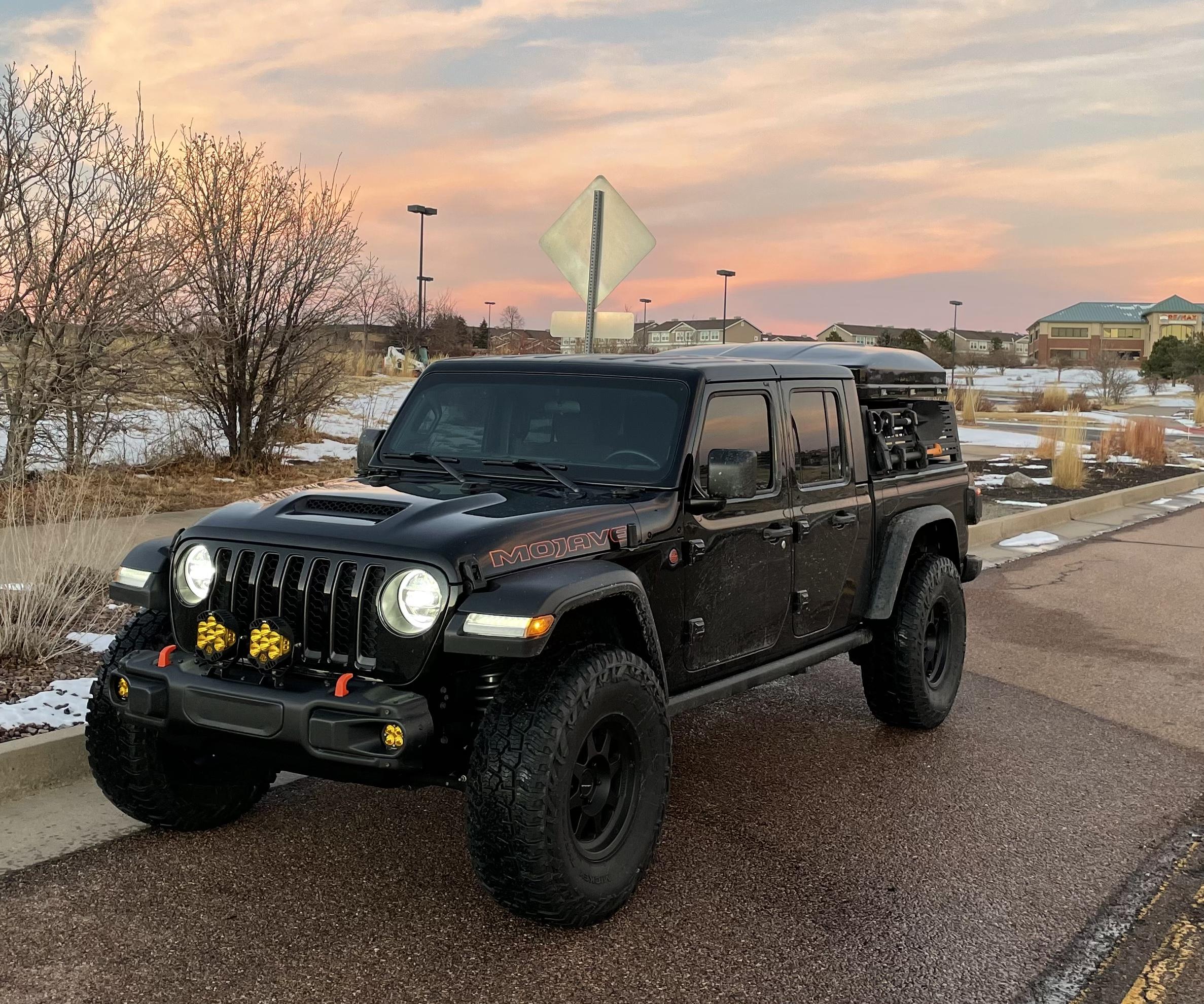 Jeep Gladiator 37" tires on my 2021 Mojave without lift kit ? A0211A05-F74B-463D-BFF5-3CB42F4B0104