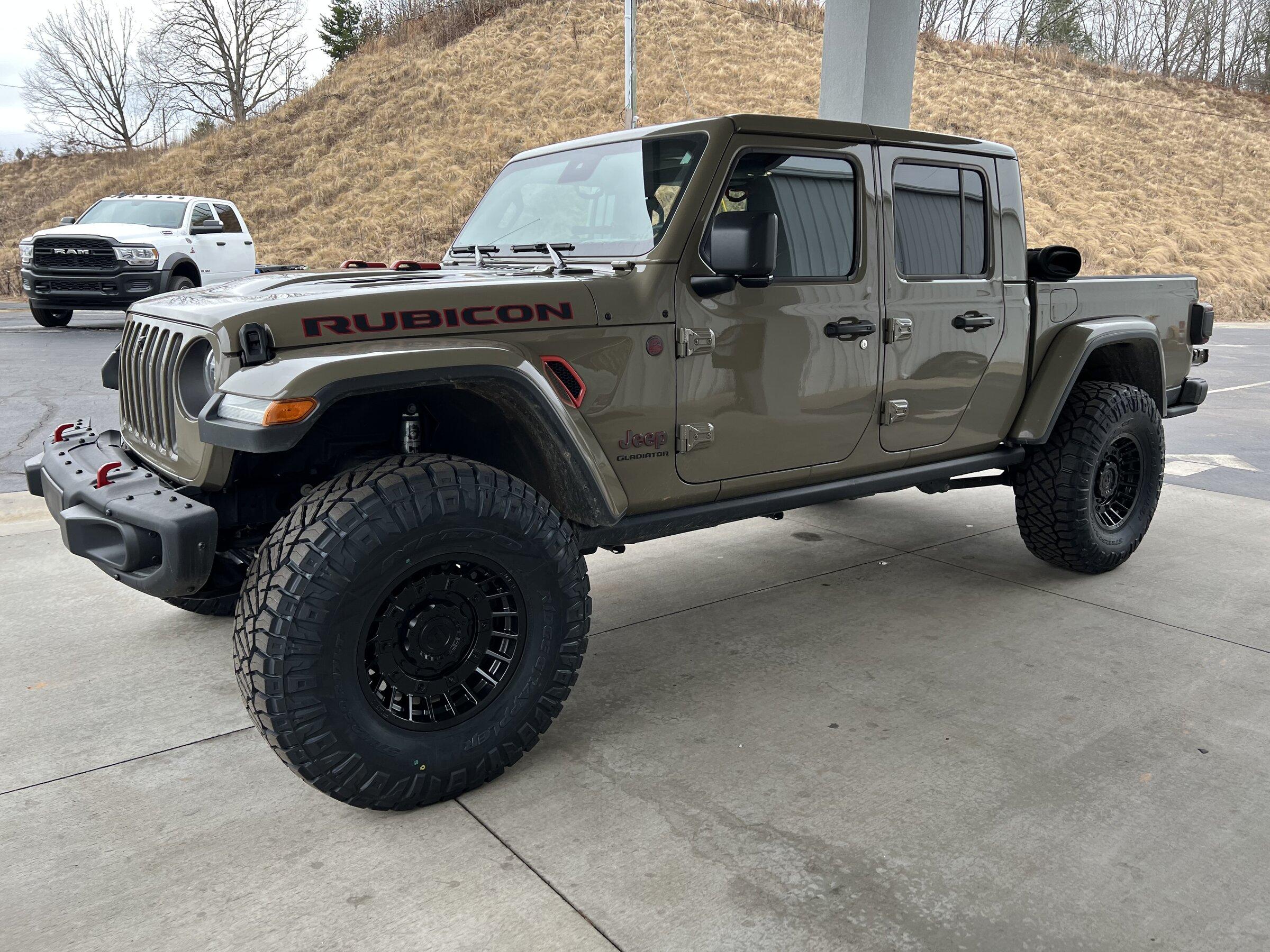 Jeep Gladiator TheTrailGeek - Gator Green Jeep Gladiator Rubicon Build 1D95B2C8-E371-4F10-AD2F-7B449B4EEFC9