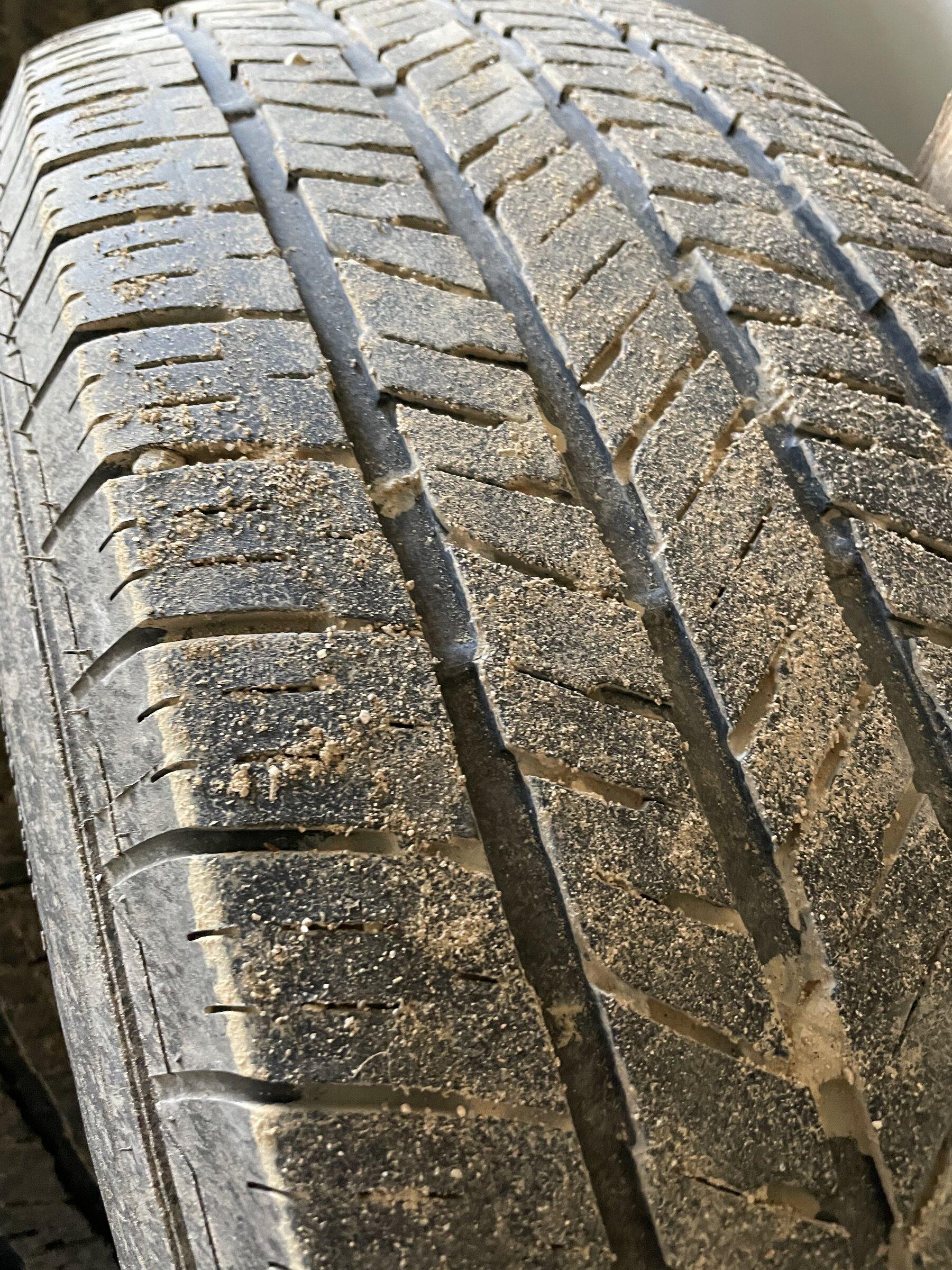 Jeep Gladiator Sport Steel Wheels Tires C413EDD7-DAED-4802-9DF7-0BFF475F7CB9