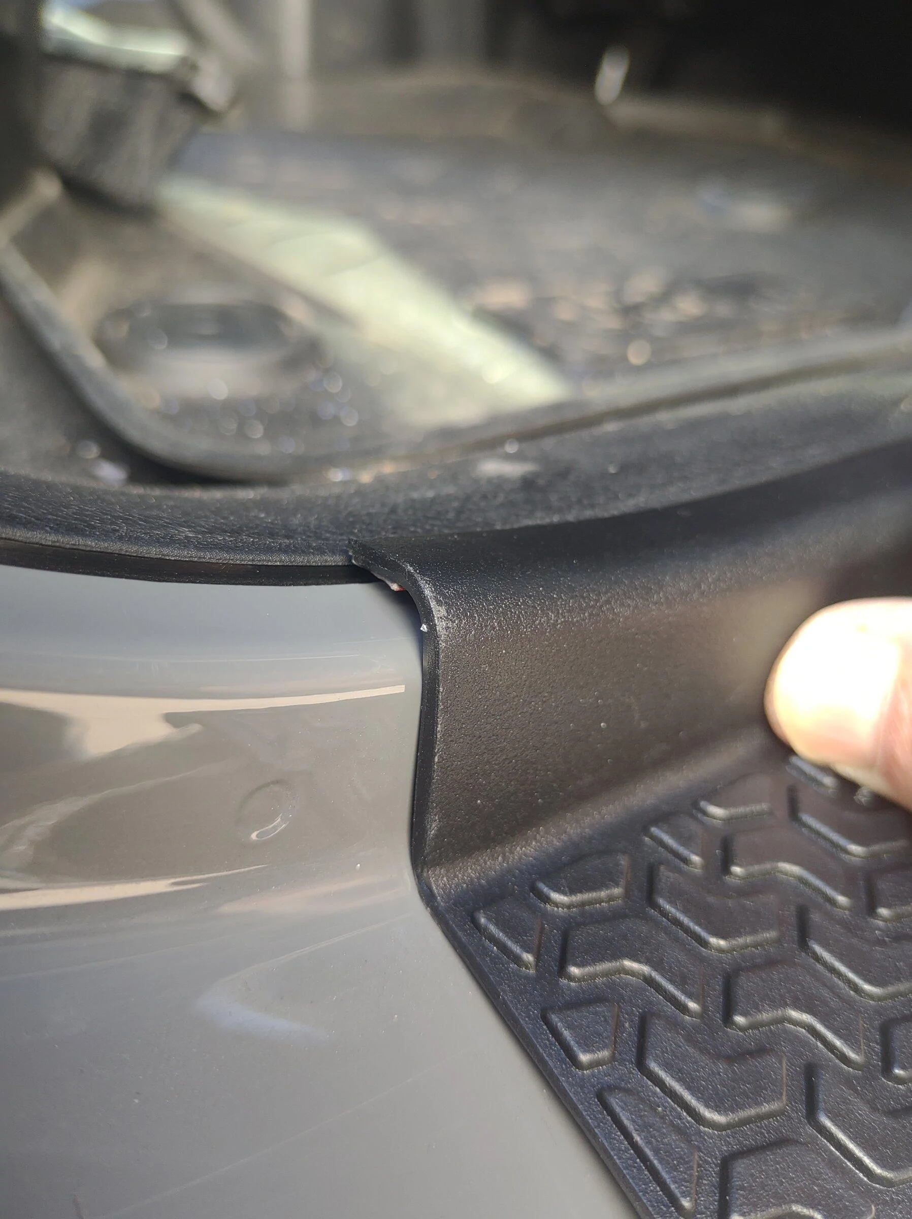 Jeep Gladiator sill guards. Any recommendations ? IMG_20220122_133937570