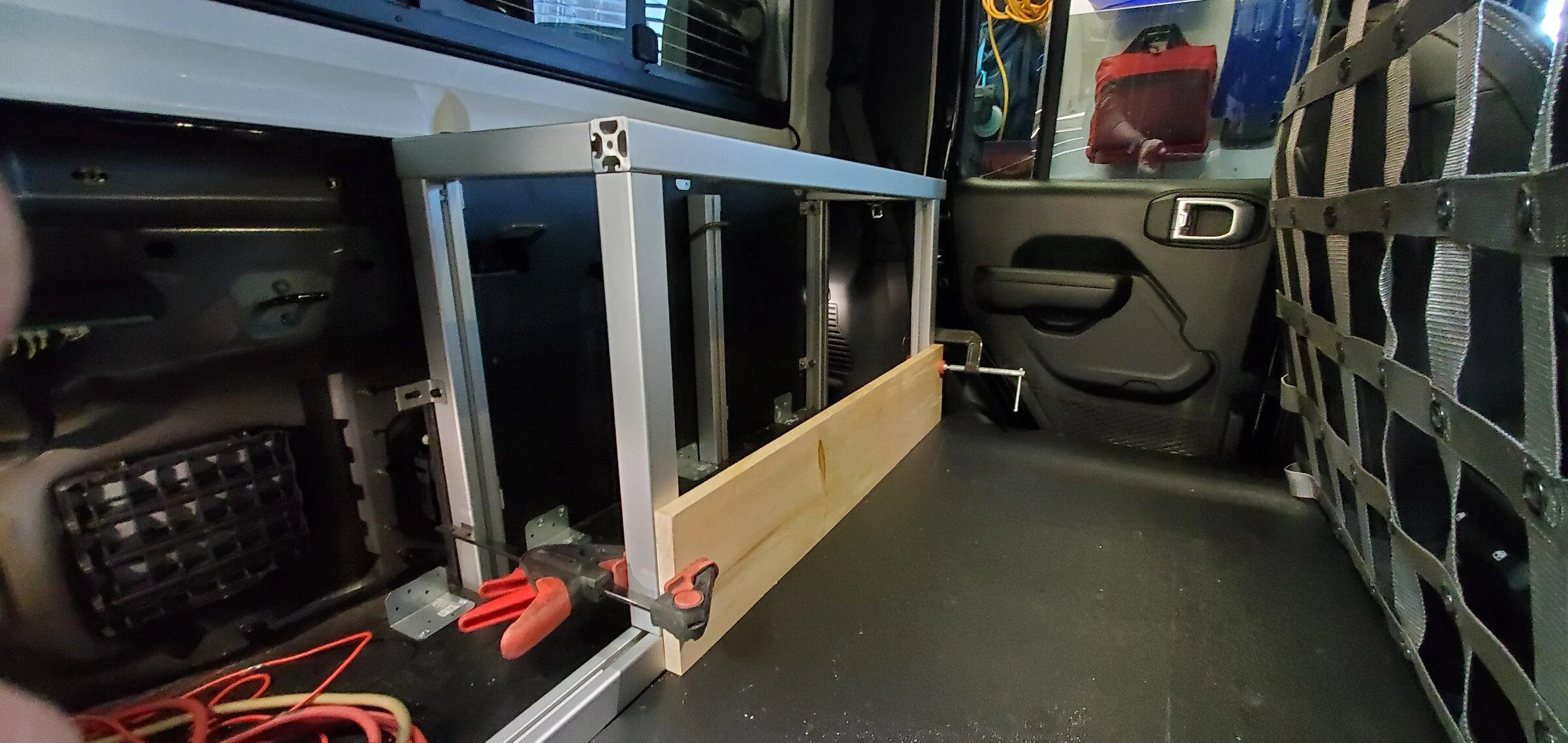 Jeep Gladiator Rear seat delete/dog deck/vertical storage compartment build 20220118_155511