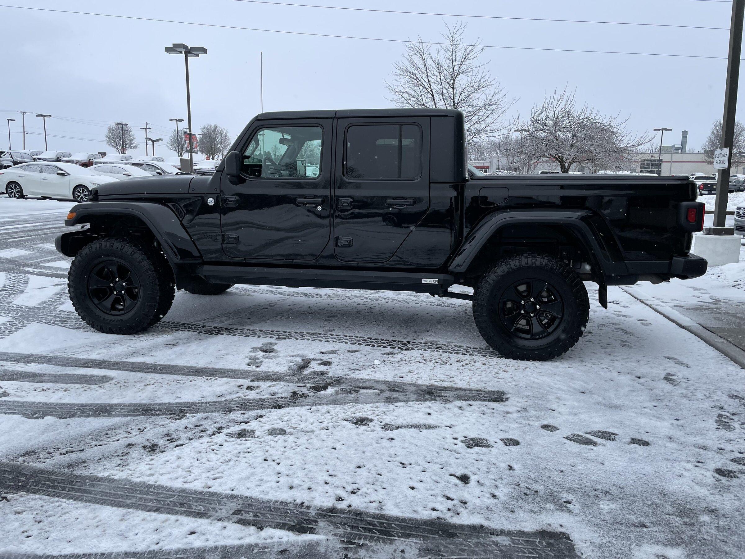 Jeep Gladiator Request: 35s with a Lift? 6B9ED125-8D11-4321-AB2C-72EBB19A89A6