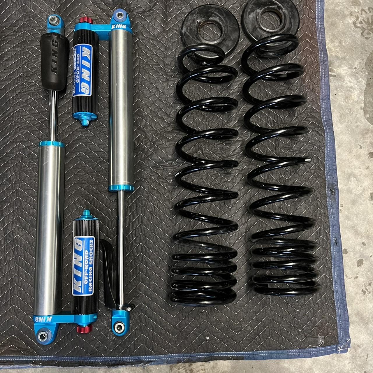 Jeep Gladiator King 6” Shocks and EVO 6.5” coils 6C10886D-08FF-4256-B2CA-26D01D7A6275