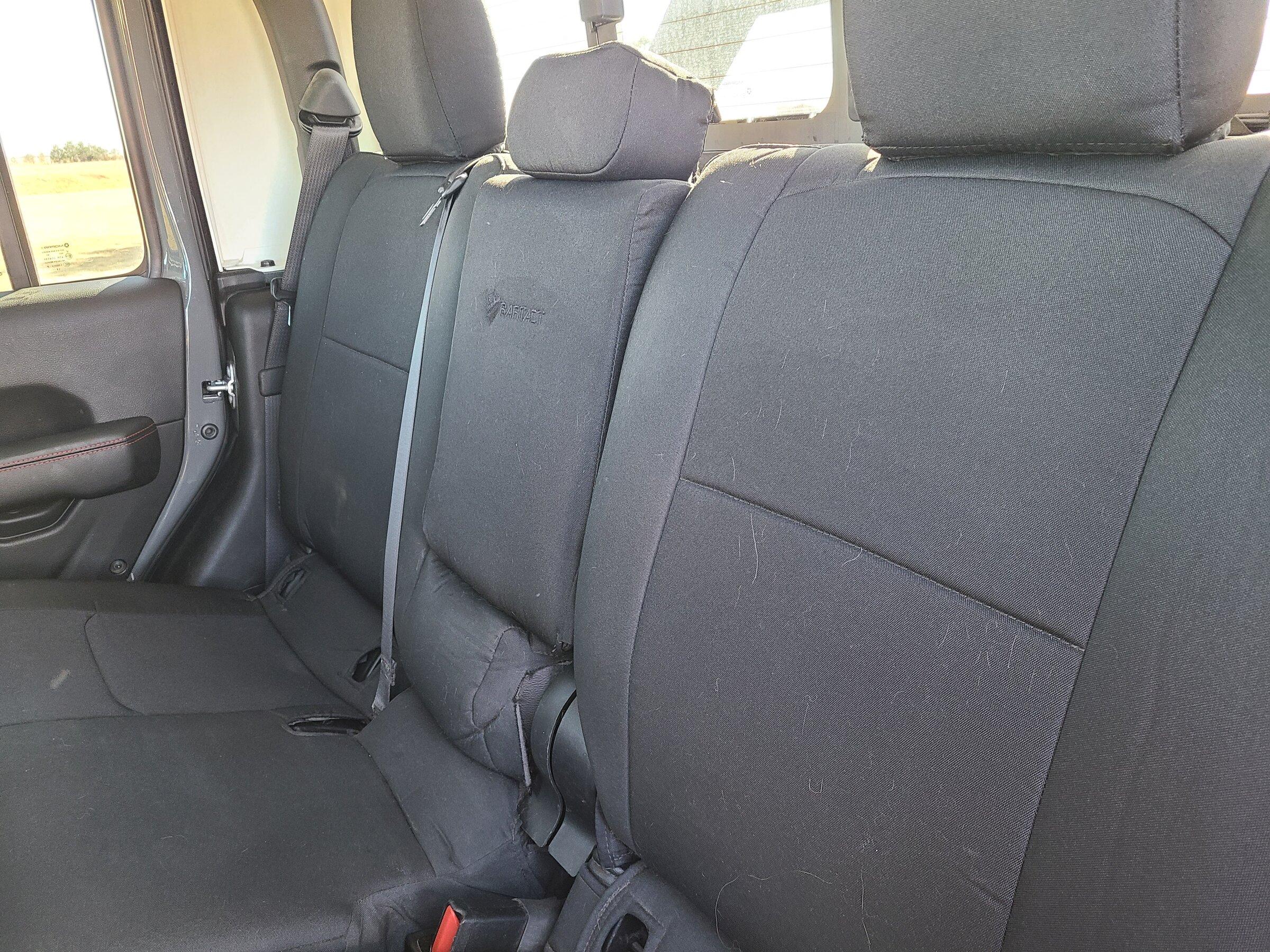 Jeep Gladiator Bartact Rear Bench Tactical Seat Cover $250 20211226_123138