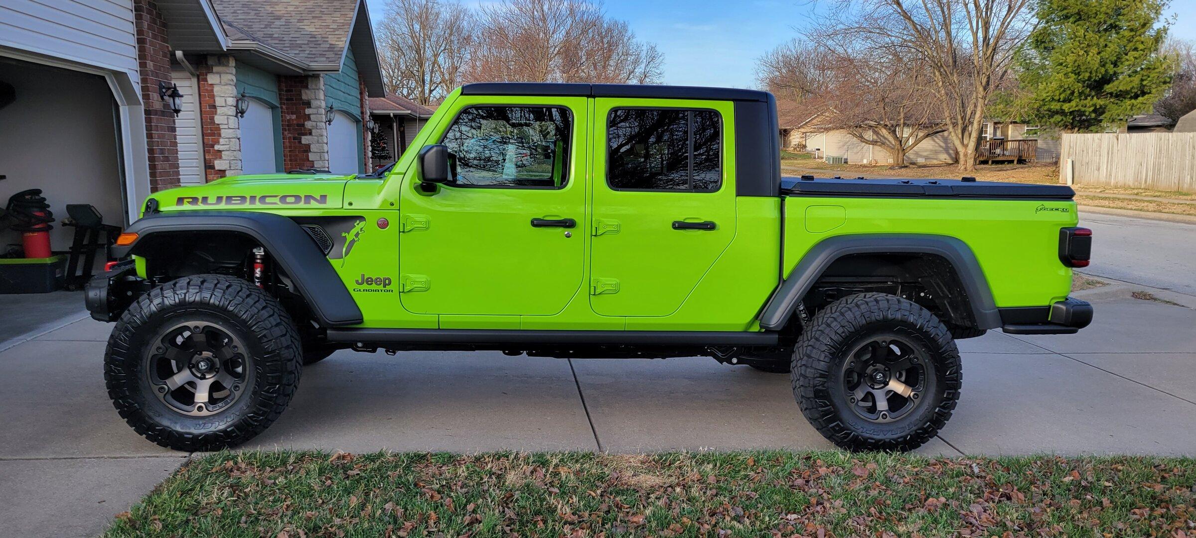 Jeep Gladiator Request: 35s with a Lift? 20211226_154513