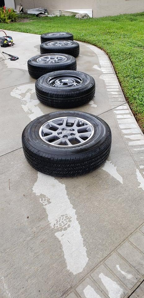 Jeep Gladiator Selling Overland Rims and Tires with OEM TPMS - $600 269624291_473136290917972_6004453260800226248_n